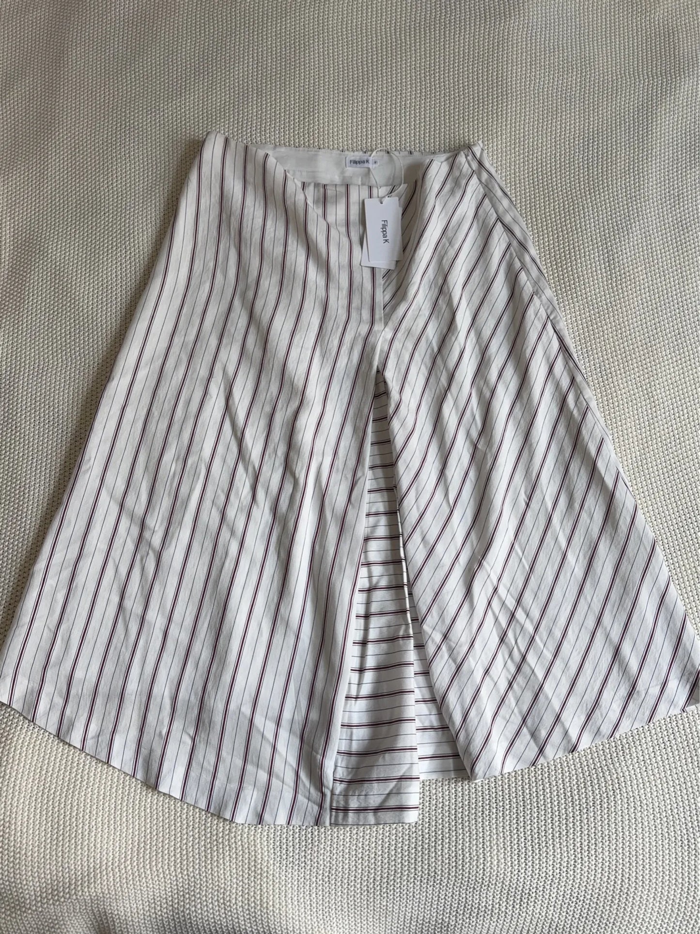 Filippa K Irregular Striped , Style Nr 23554, Colour 7134-kjol NWT