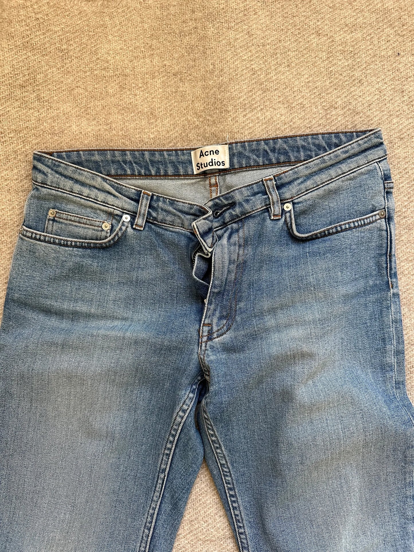 Acne Studios Row Light Vintage Jeans