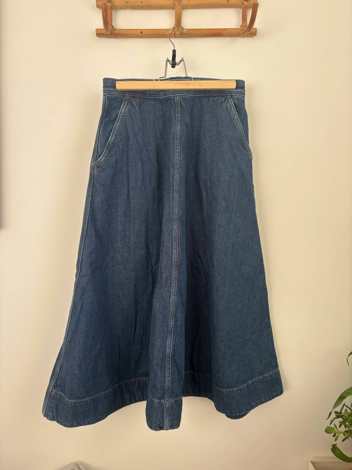 Arket A-skuren Skirt