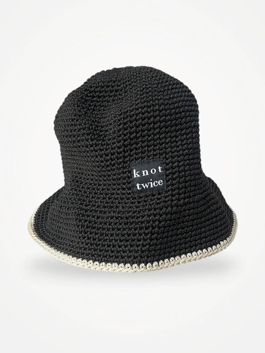 Knot twice-hatt
