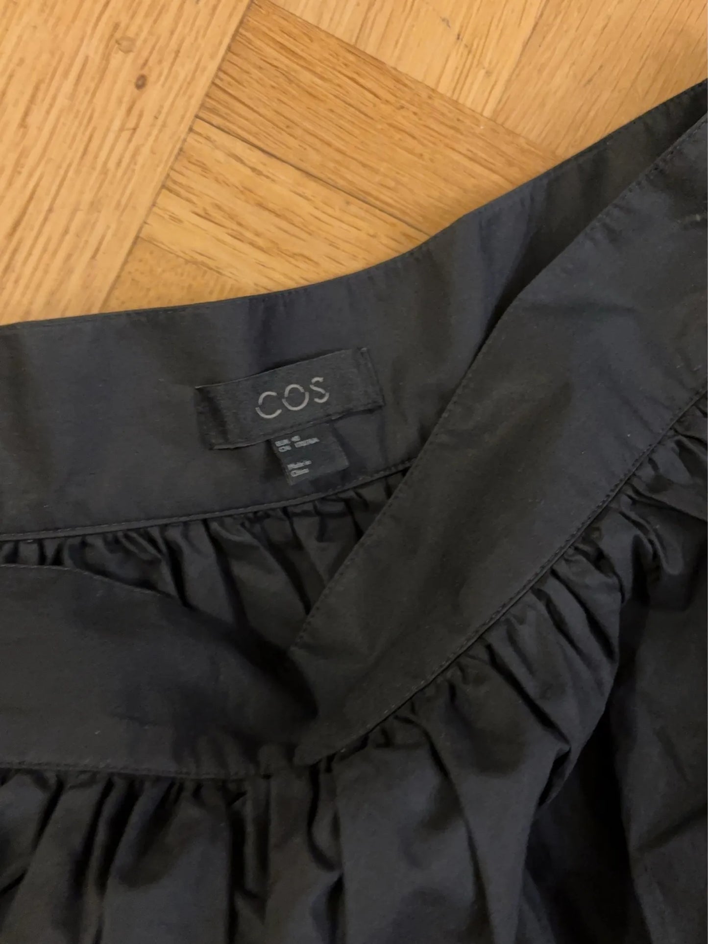 Cos-kjol NWOT