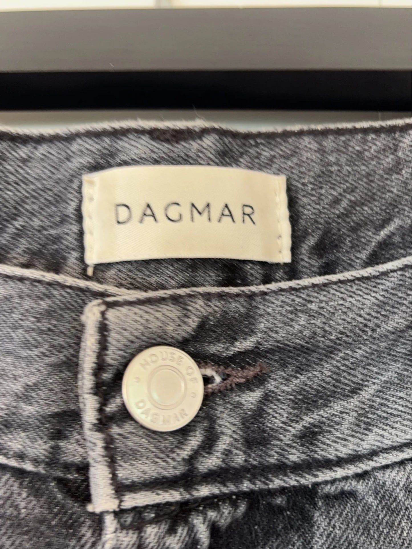 Dagmar Loose Fit Denim-jeans NWOT