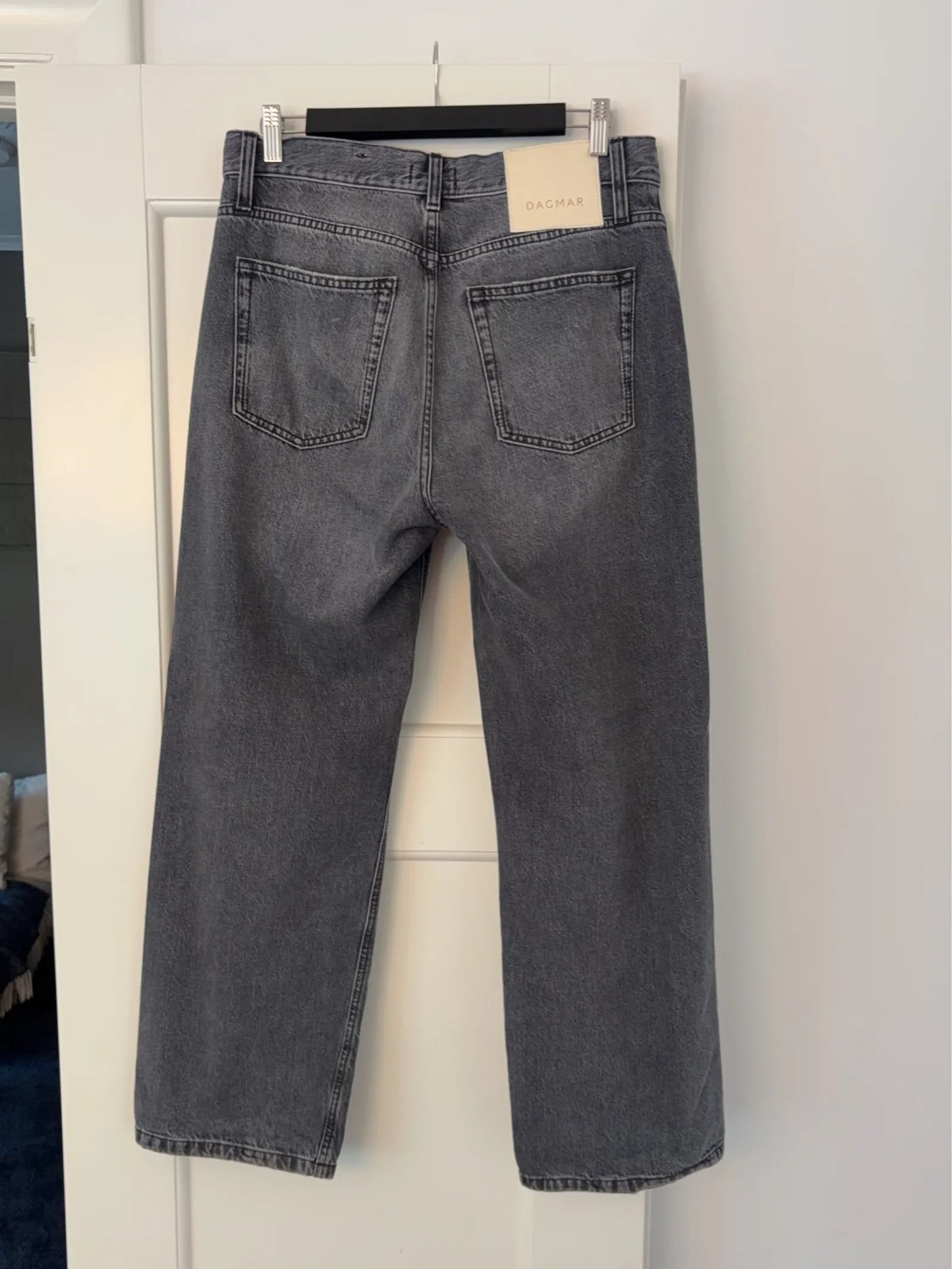 Dagmar Loose Fit Denim-jeans NWOT