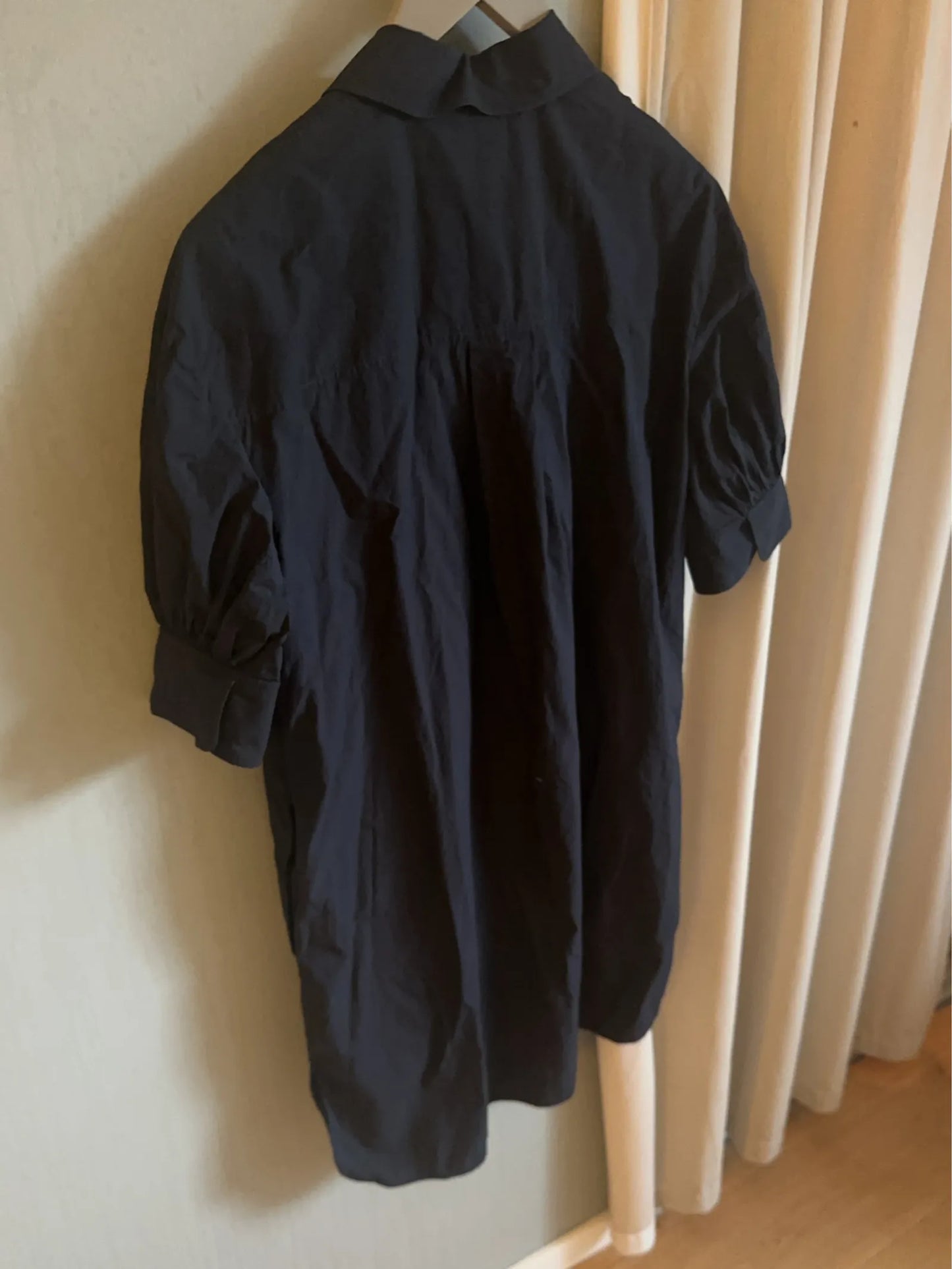 Cos-klänning