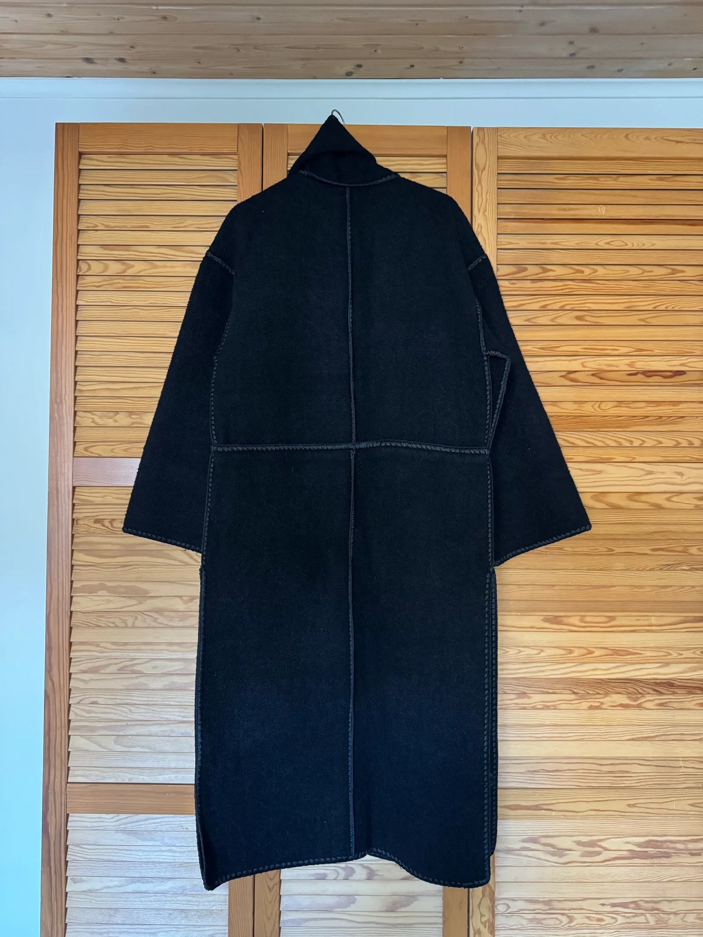 Toteme Embroidered Wool-ullkappa NWOT