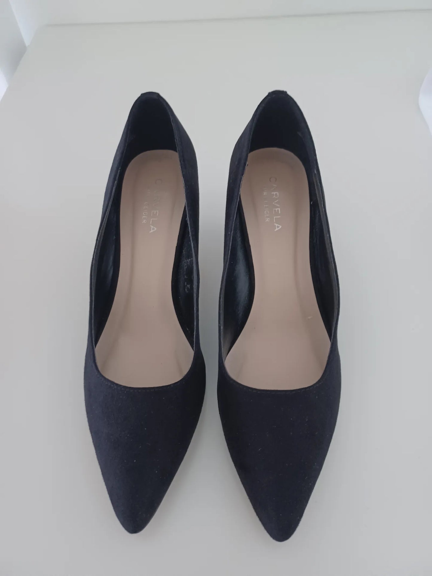 Kurt Geiger-skinnklackar NWOT