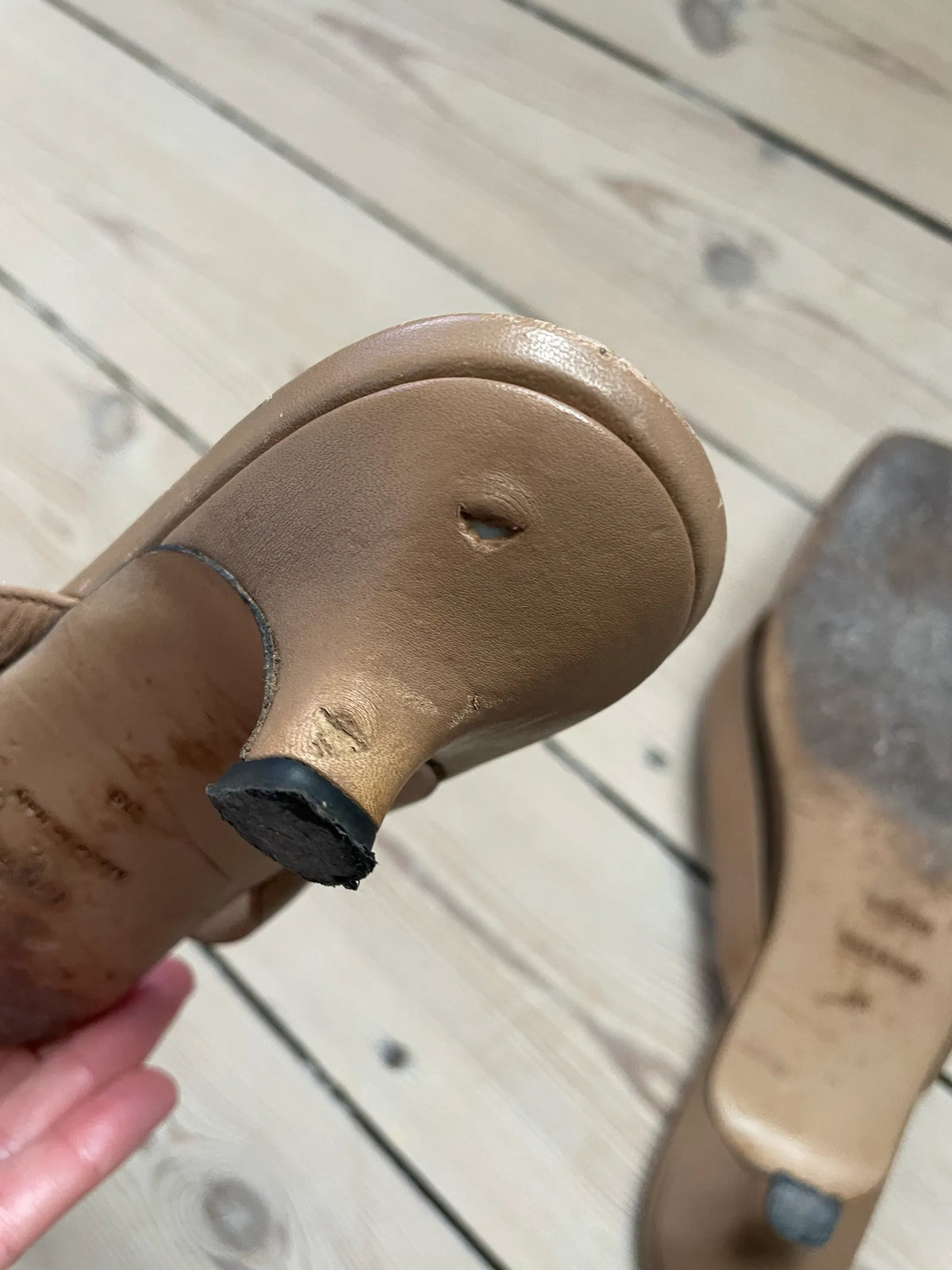 Toteme Flip Flop-skinnflip-flops