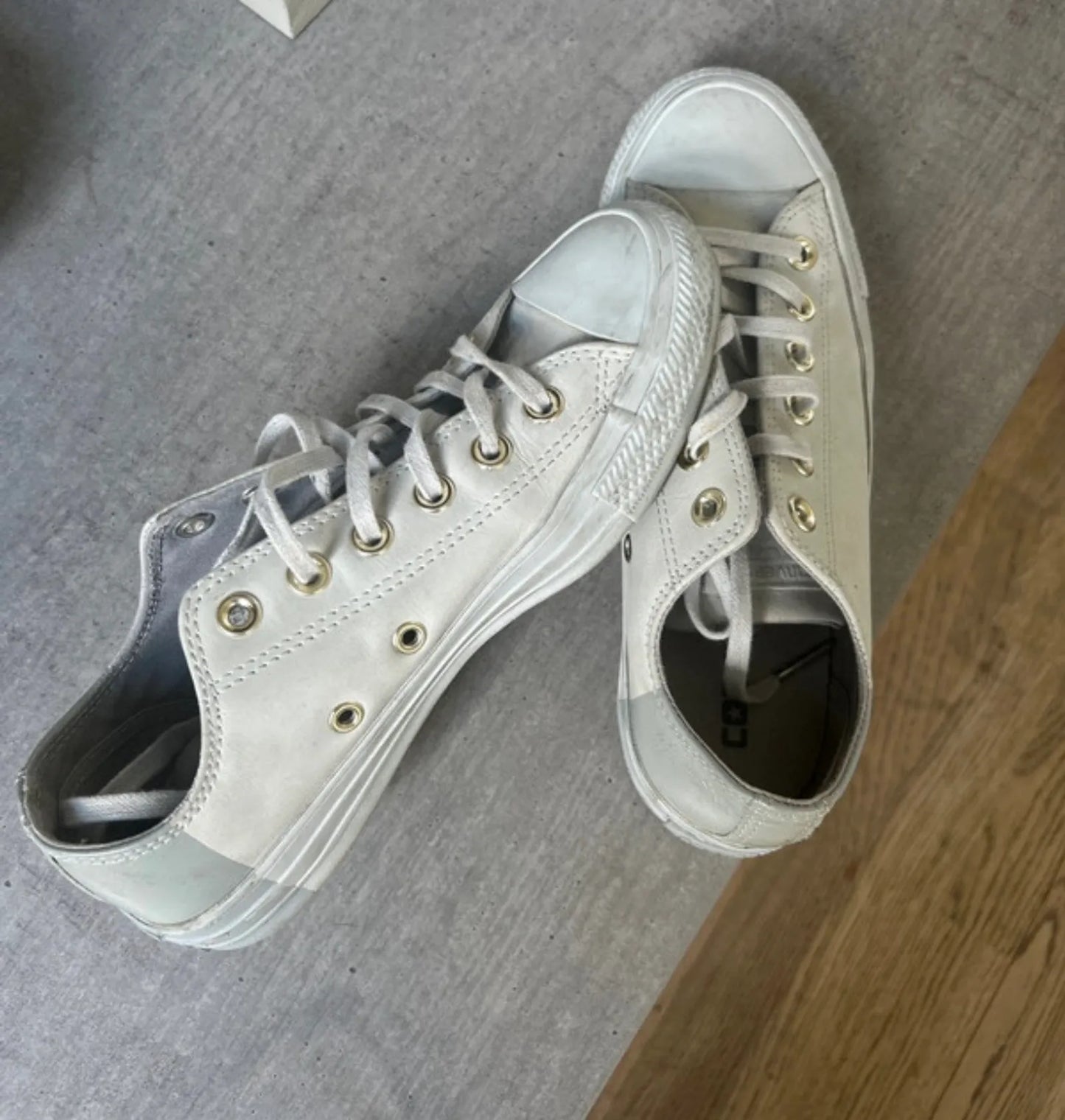 Converse-skinnsneakers
