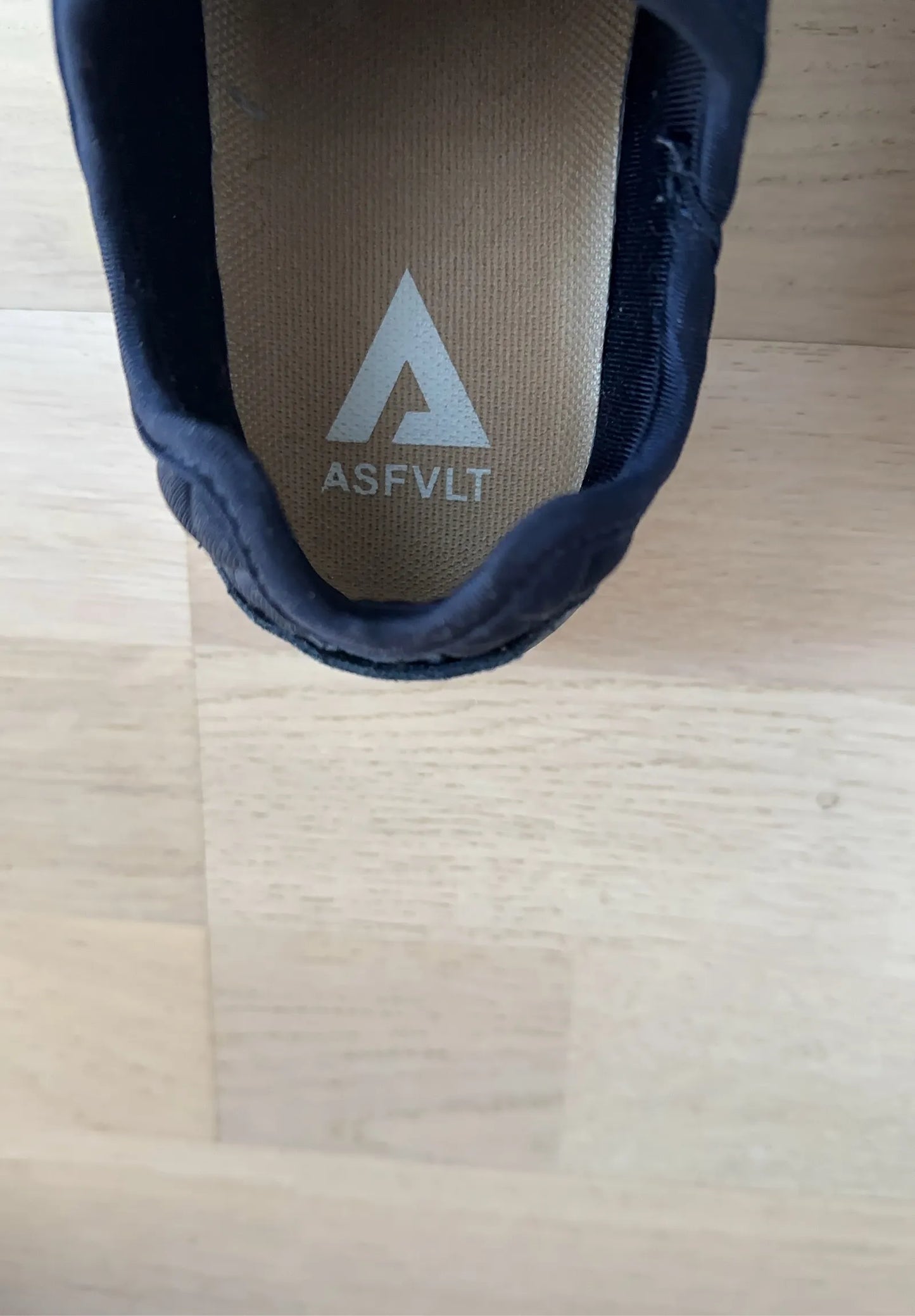 Asfvlt-sneakers