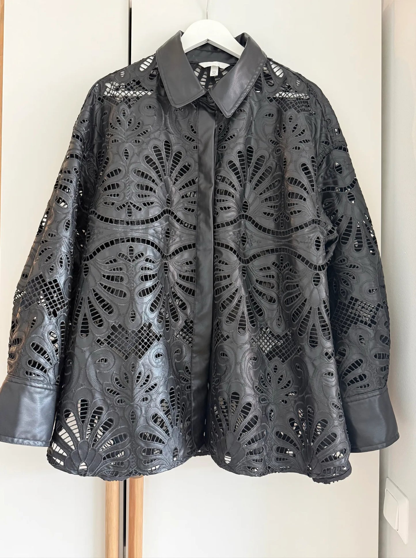H&M Shirt