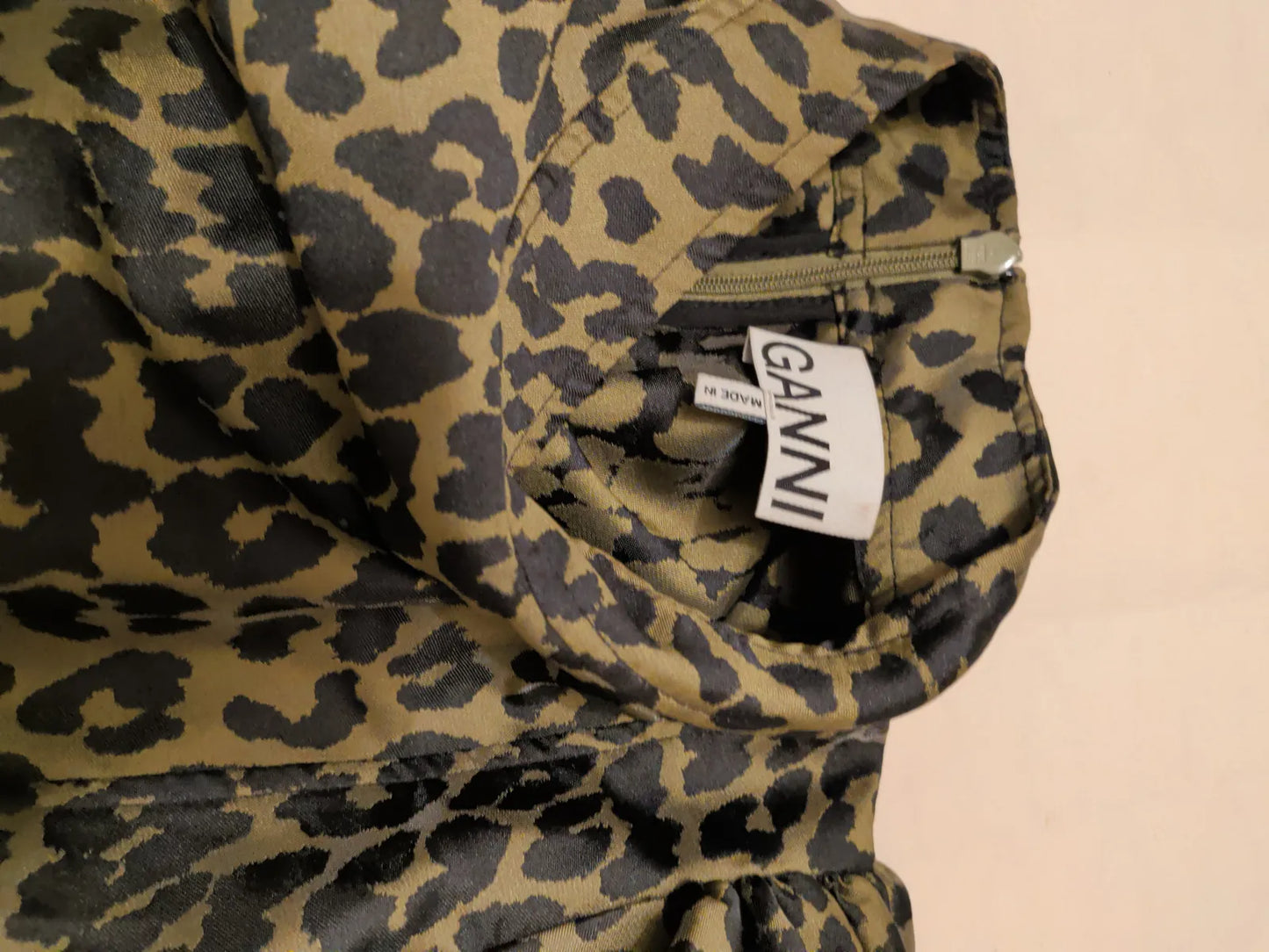 Ganni-blus