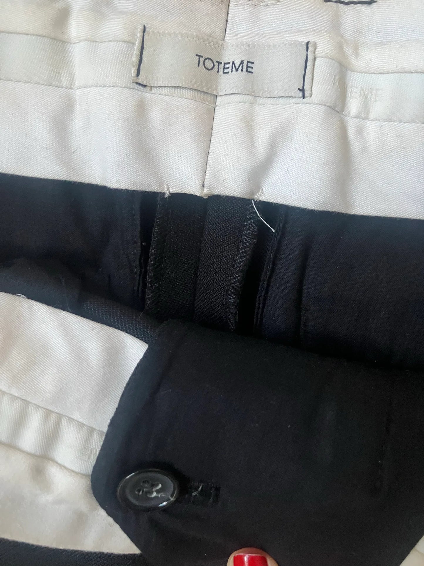 Toteme Low Slim-ullkostymbyxor