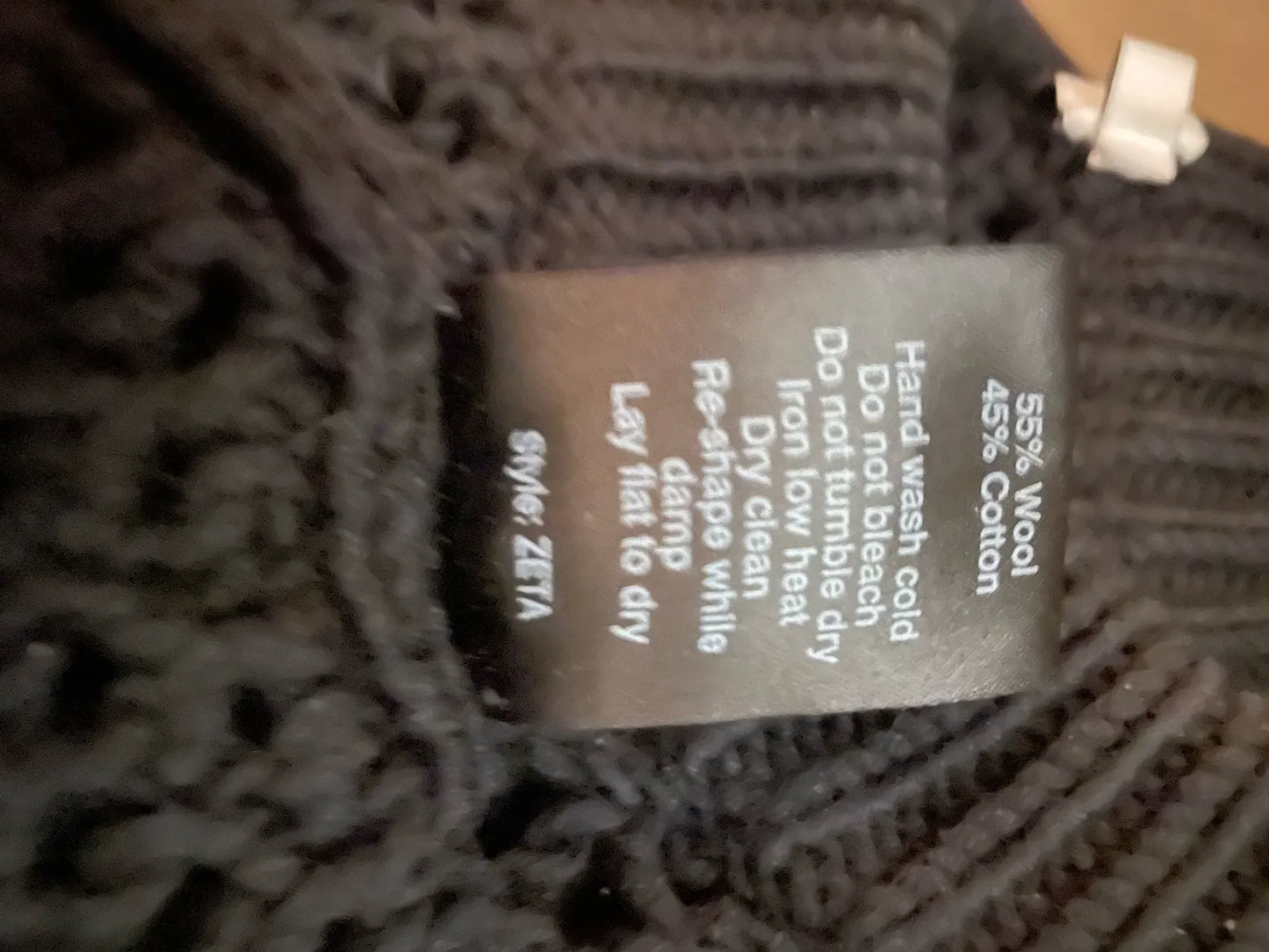 Stylein-ulltröja NWOT