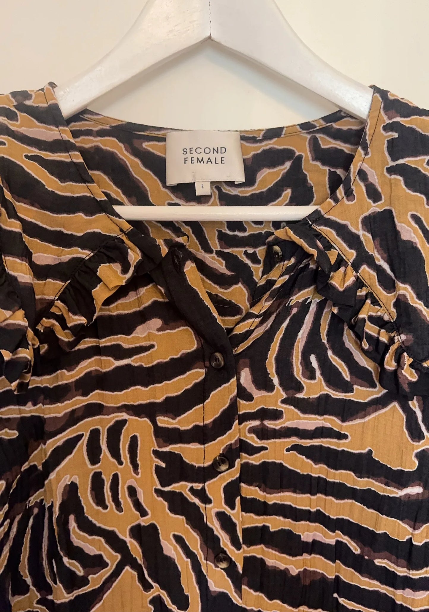 Second Female Zerbaly Blouse