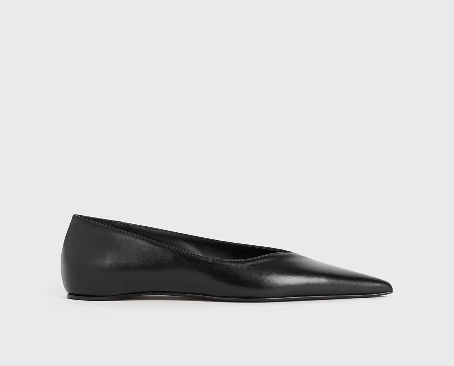 Toteme Leather Asymmetric Ballerinas Black-skinnballerinaskor