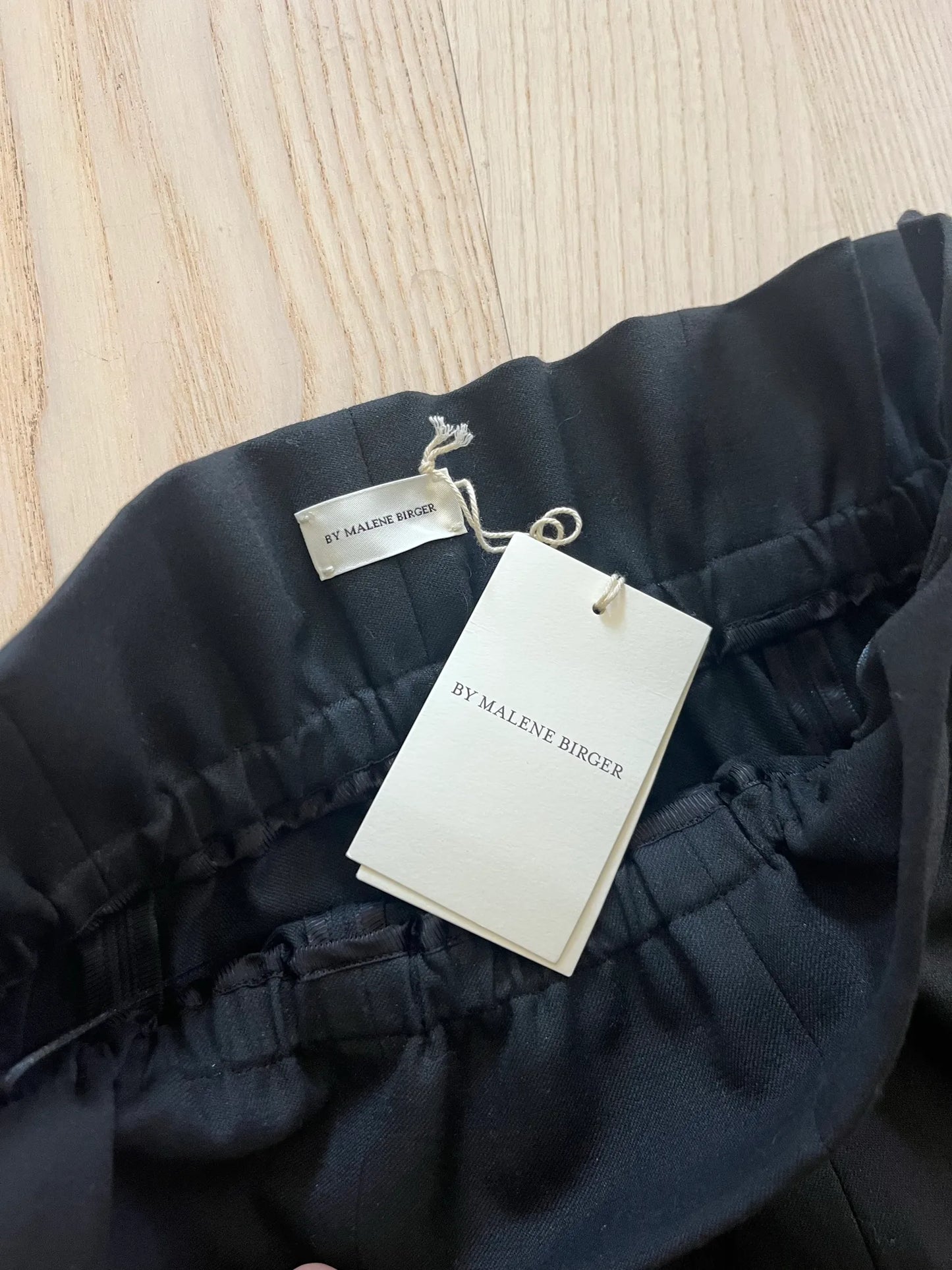 By Malene Birger Ermina-kjol NWT