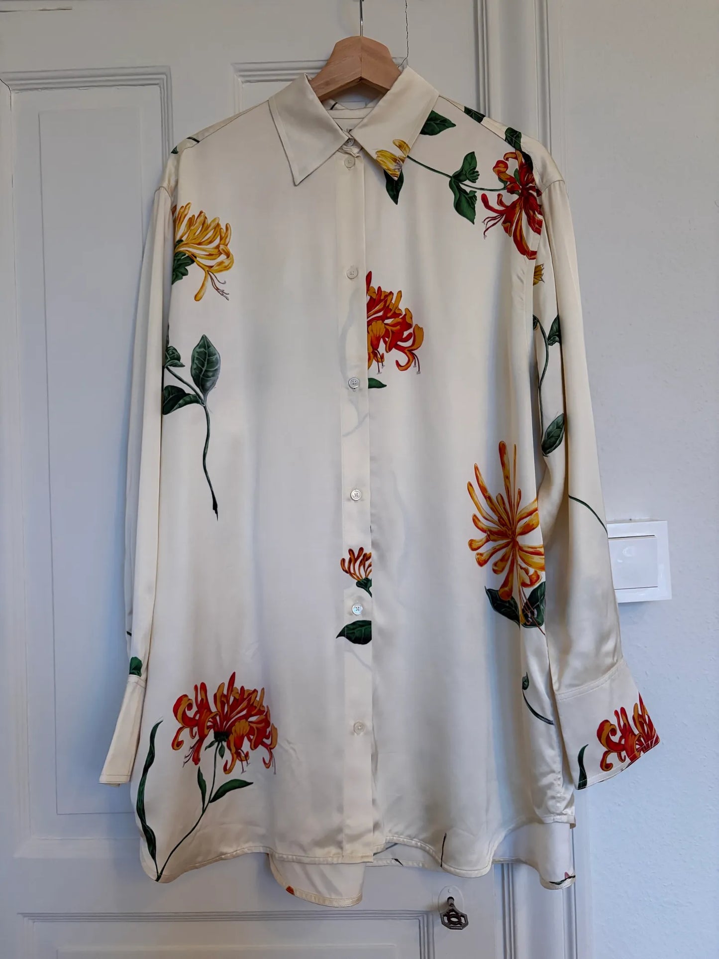Toteme Floral-print Satin Shirt