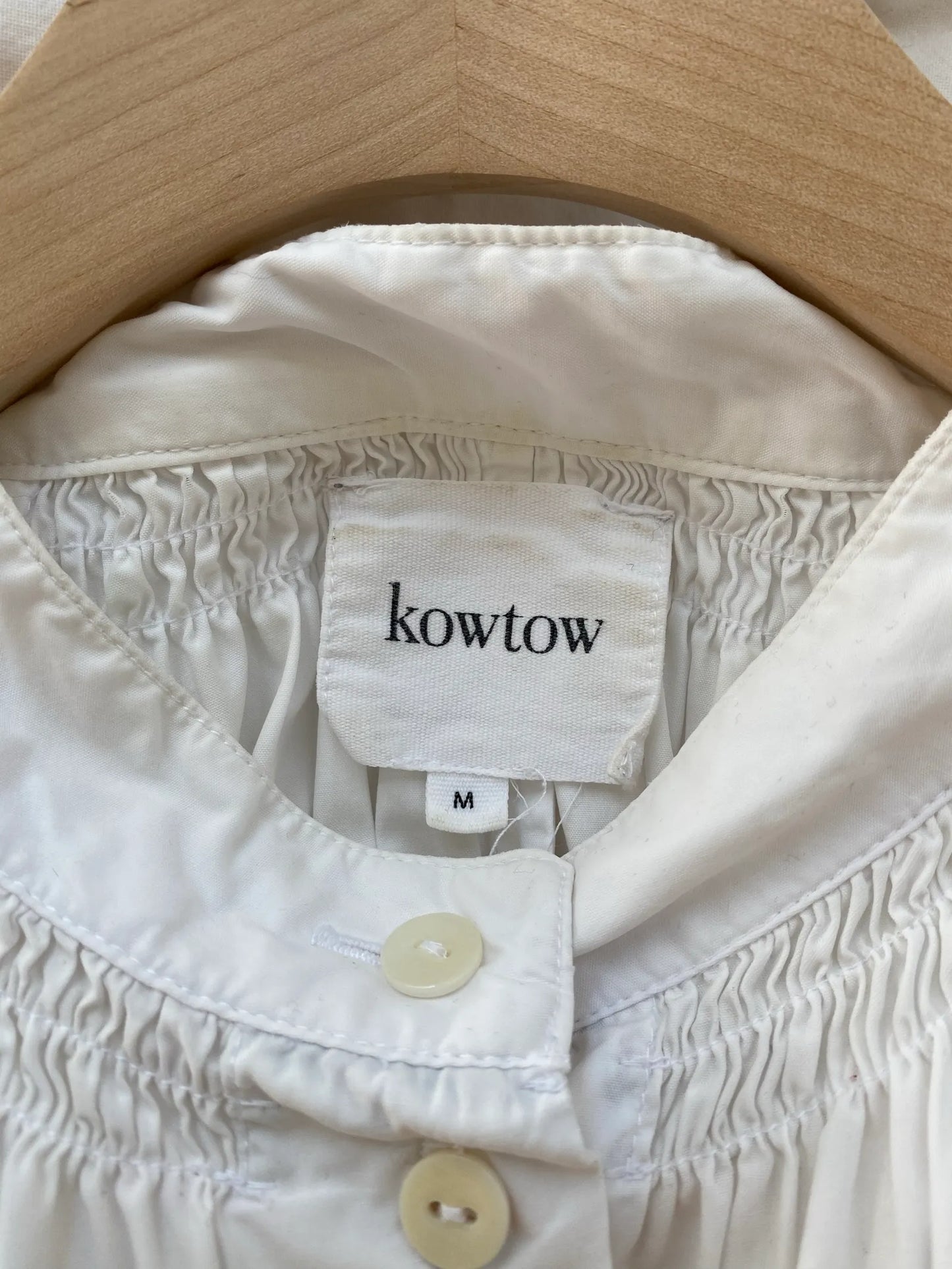 Kowtow-skjorta