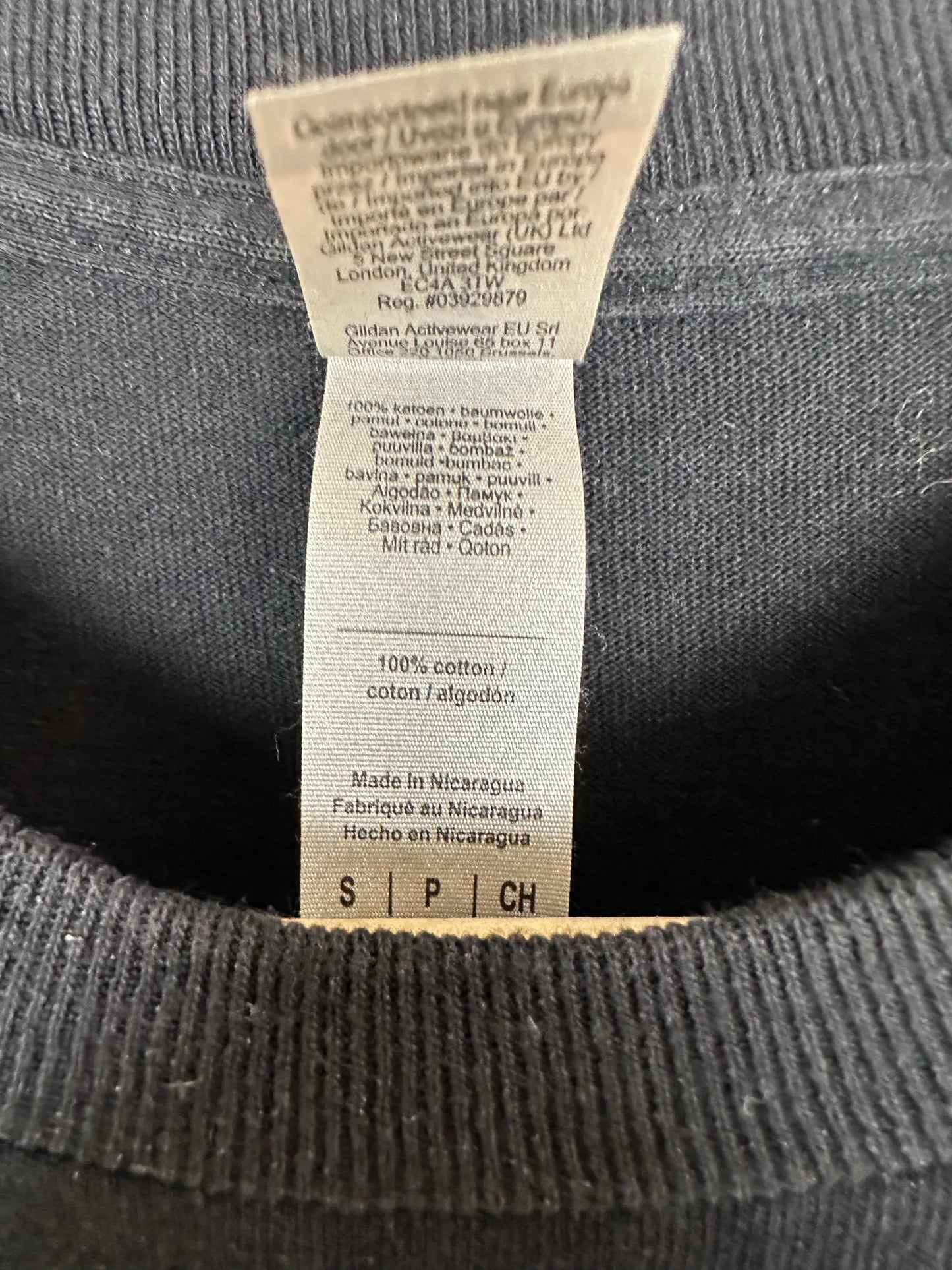 Gildan-t-shirt