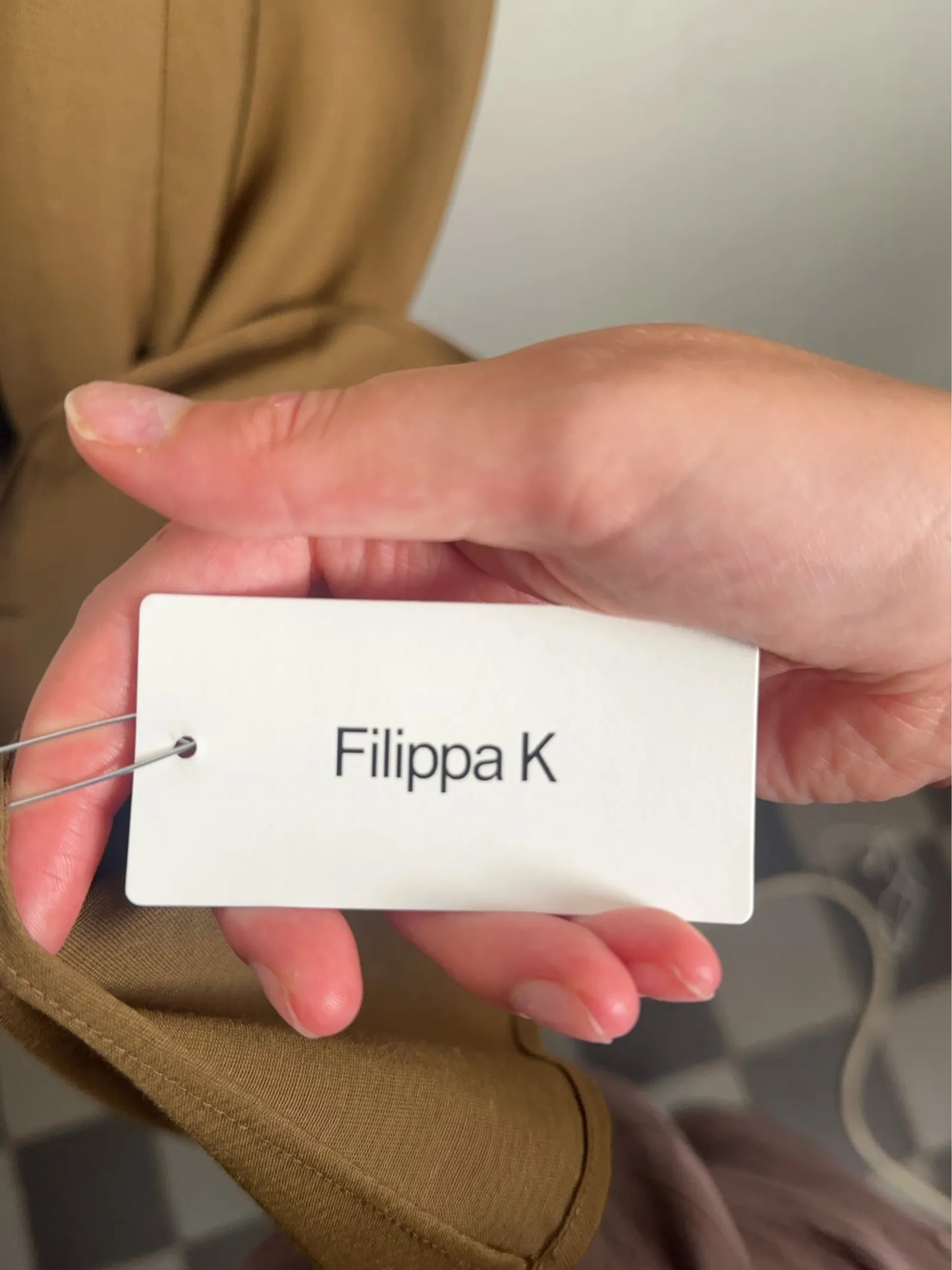 Filippa K Gathered-klänning NWT