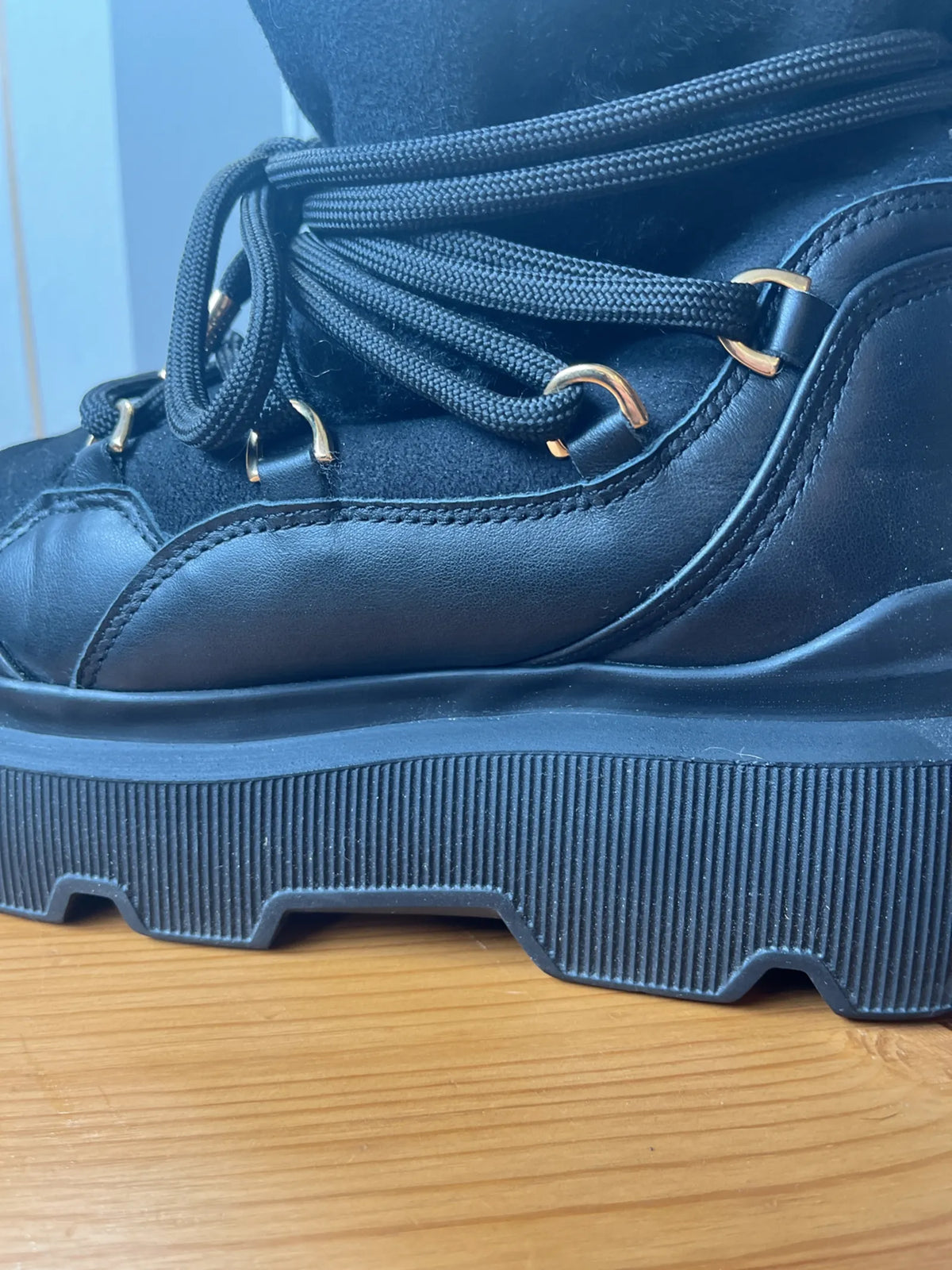 Inuikii Boots