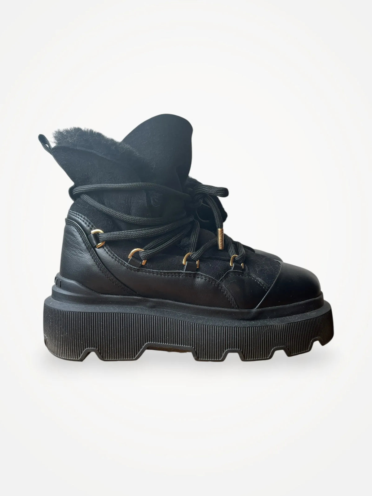 Inuikii Boots