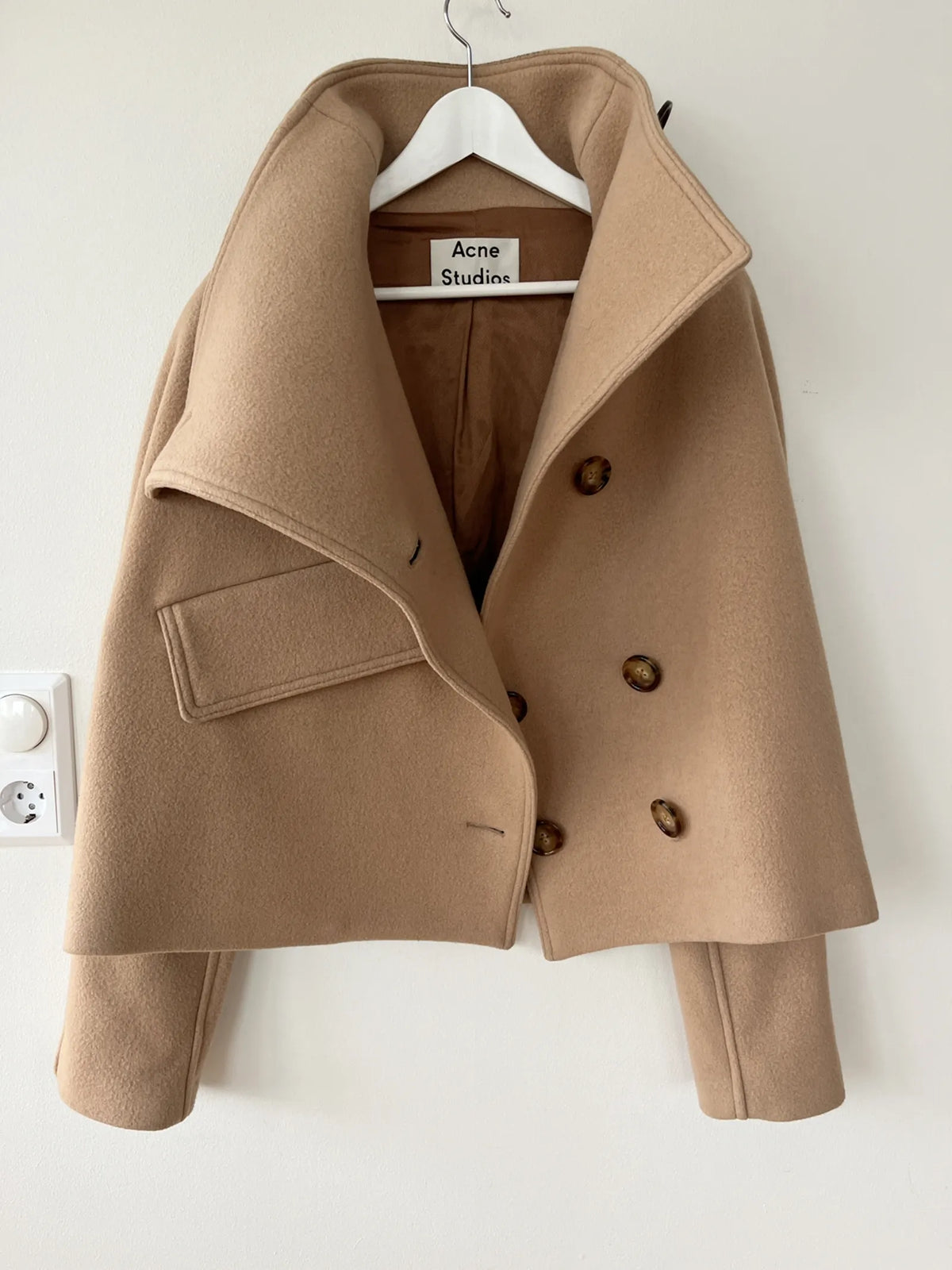 Acne Studios-ullkappa
