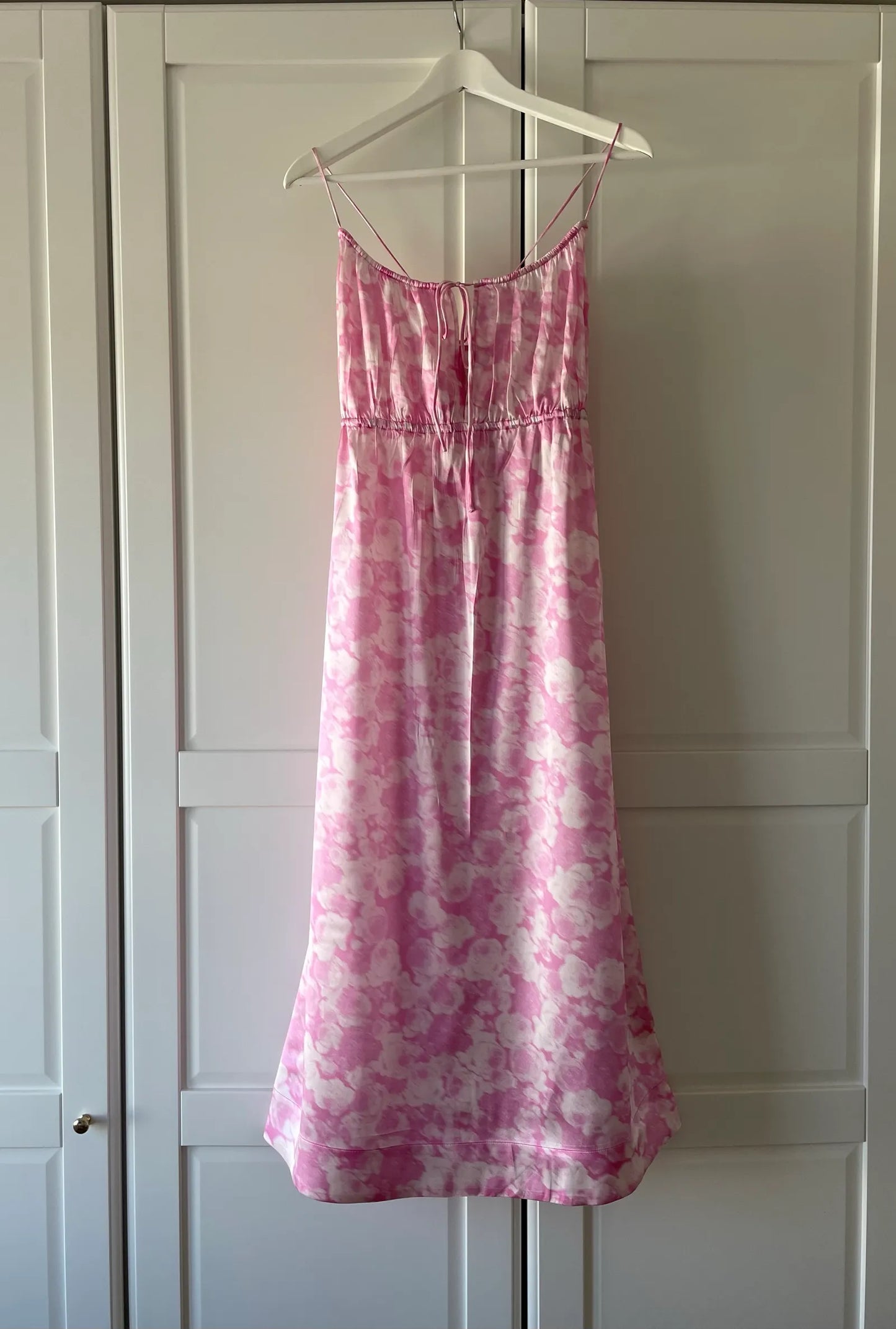 Ganni Tie-detailed Printed Silk-blend Satin Midi-sidenklänning NWT