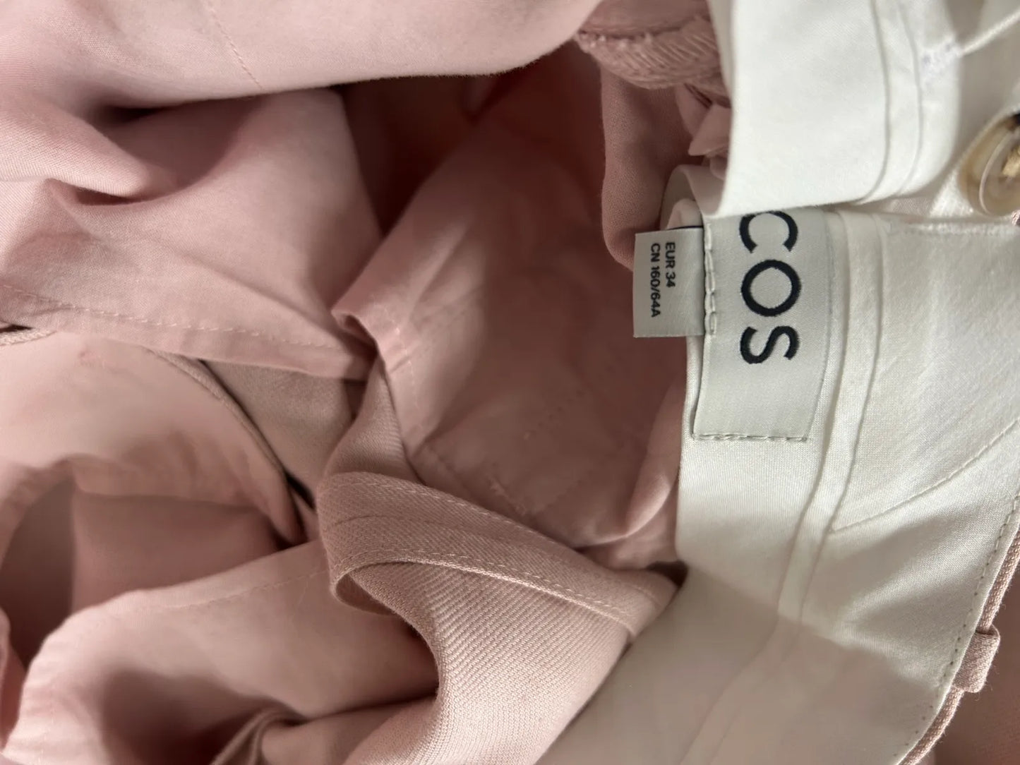 Cos Linen-linneset