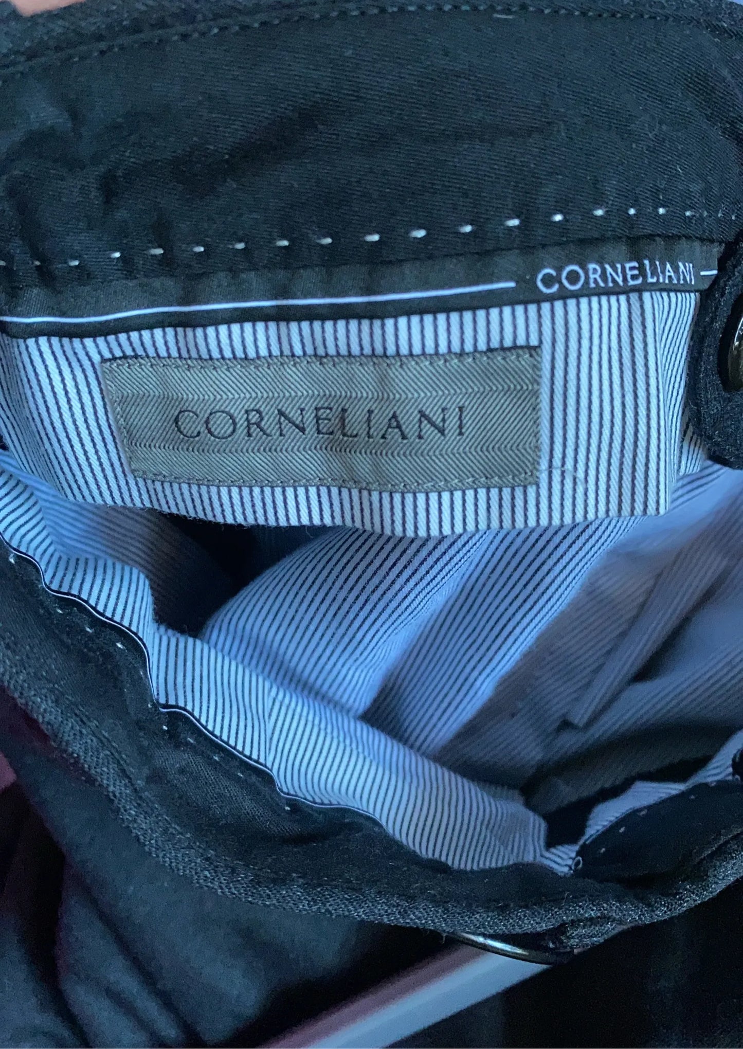 Corneliani-ullkostymbyxor