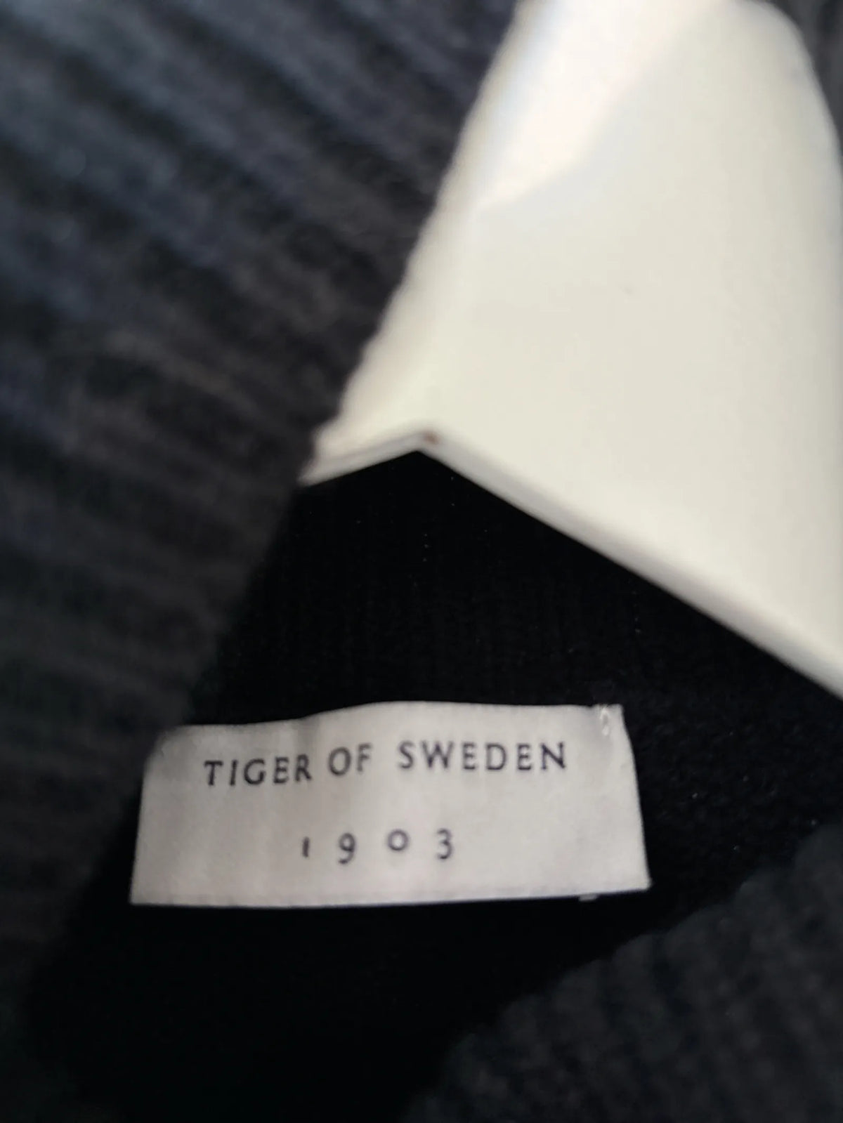 Tiger of Sweden-ullpolotröja