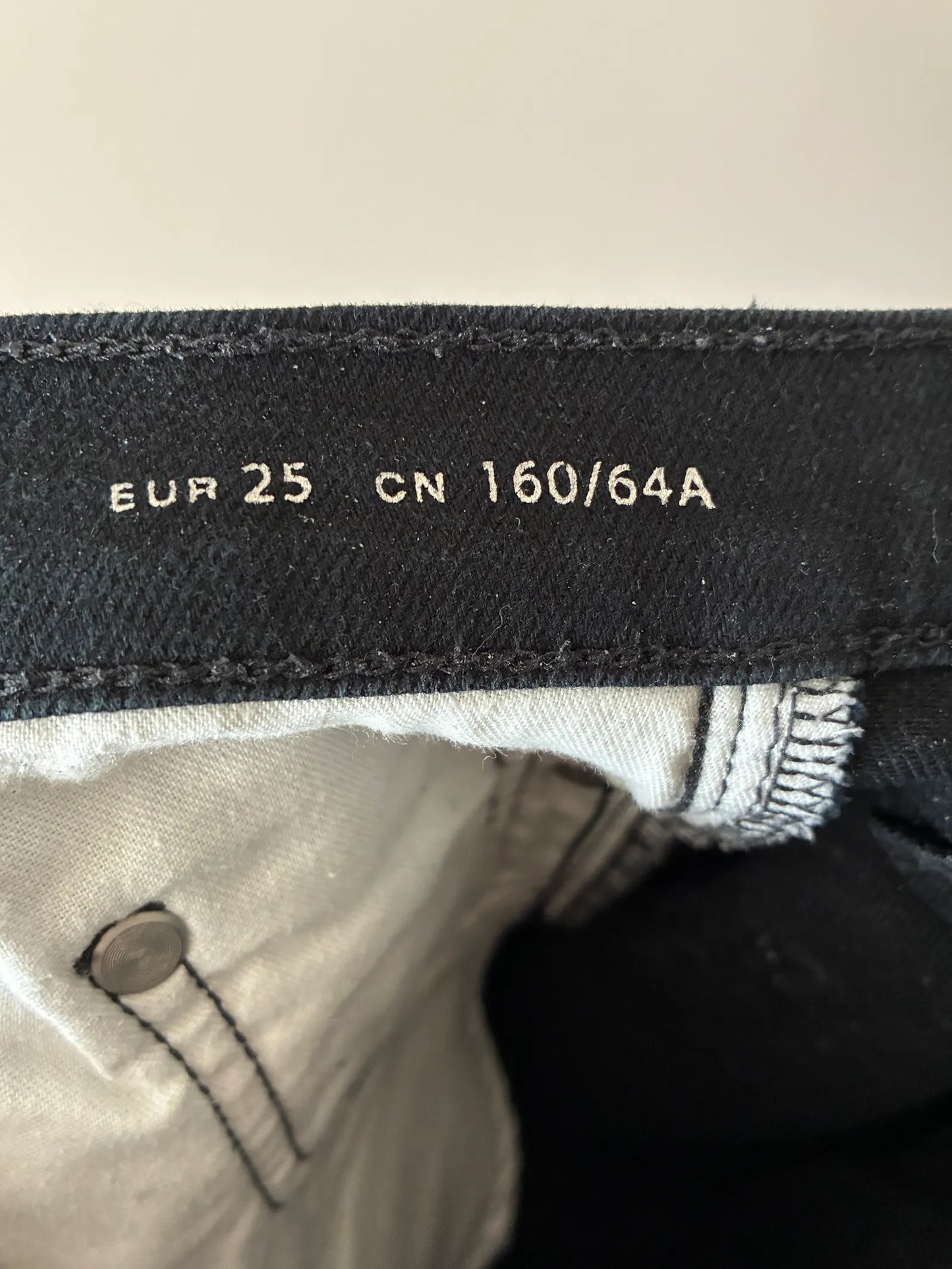 Arket Regular Cropped Stretch-jeans