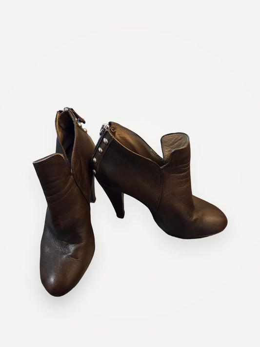By Malene Birger Studded Ankle-skinnboots