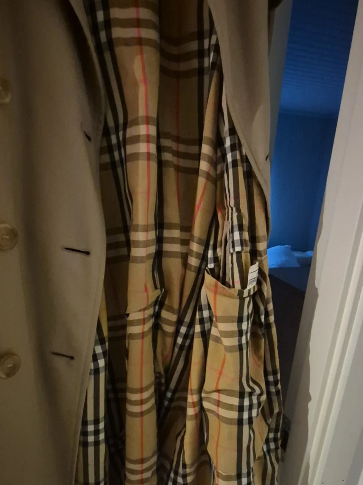 Burberry Burberrys Trenchcoat