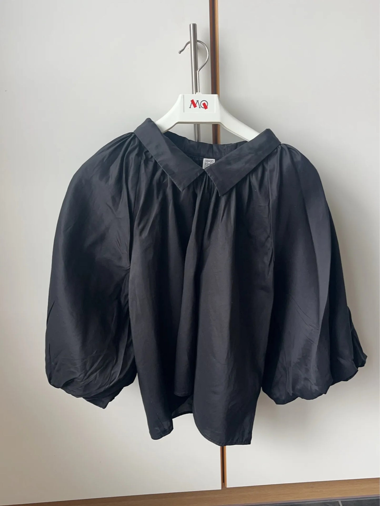 Toteme-blus
