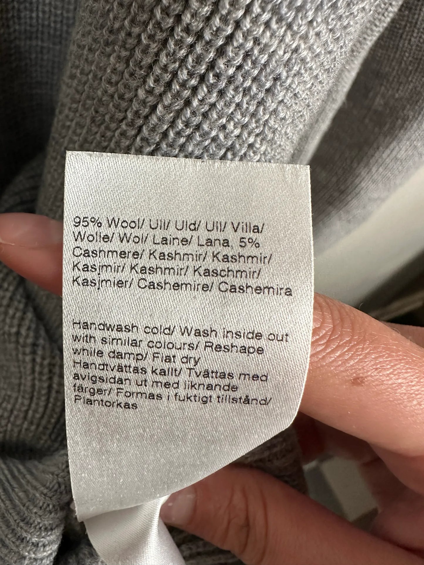 Filippa K Ribbed Wool Cashmere-ulltröja