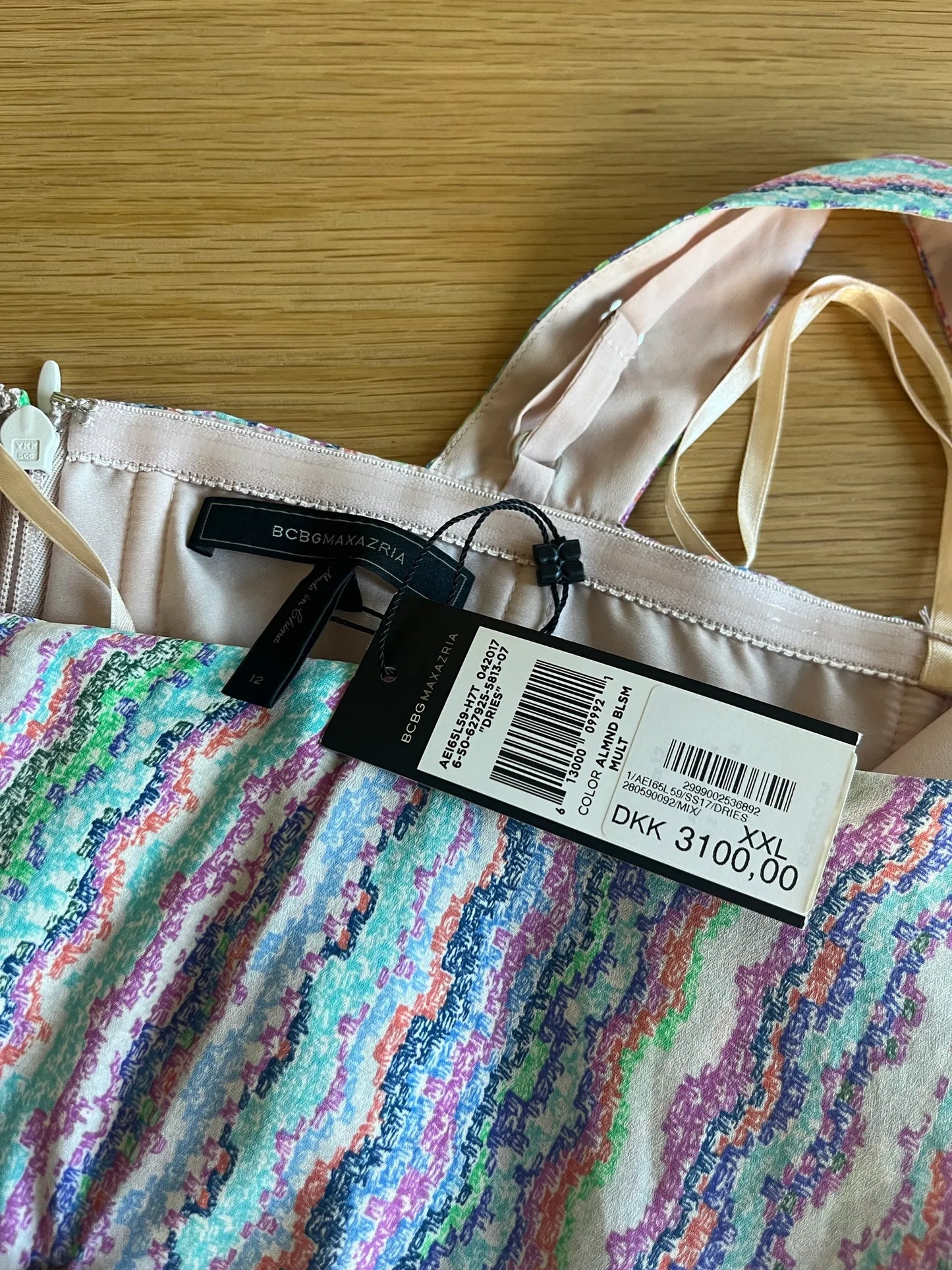 BCBG Max Azria-klänning NWT