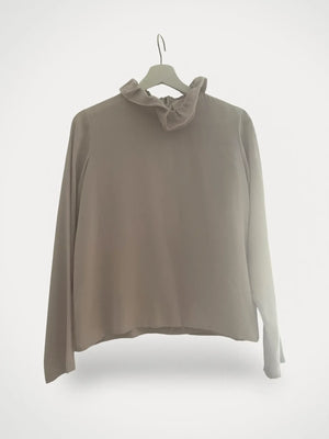 Greta-sidenblus NWOT