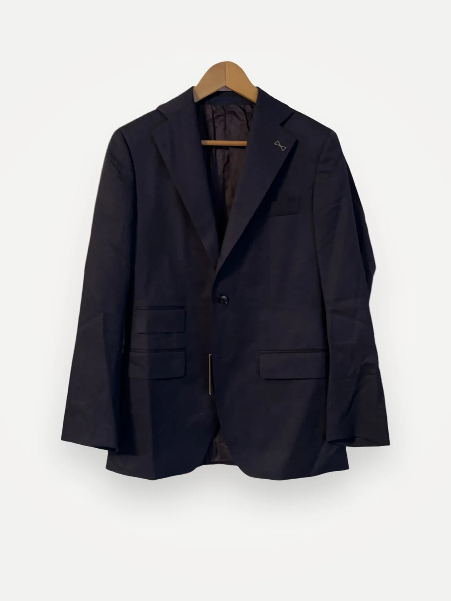 Suit