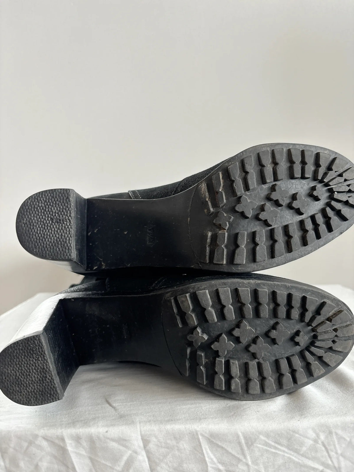Tory Burch-skinnboots