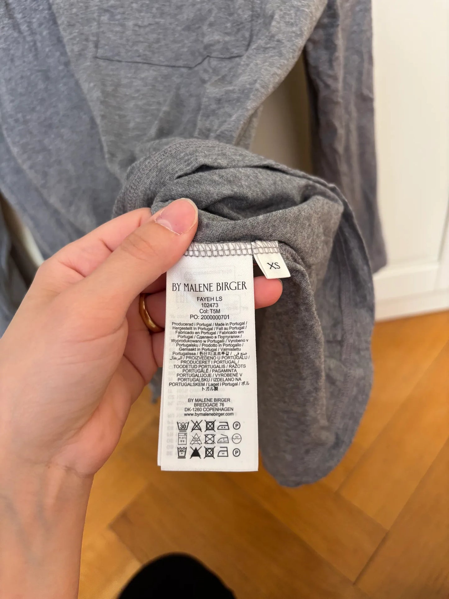 By Malene Birger Fayeh-långärmad t-shirt