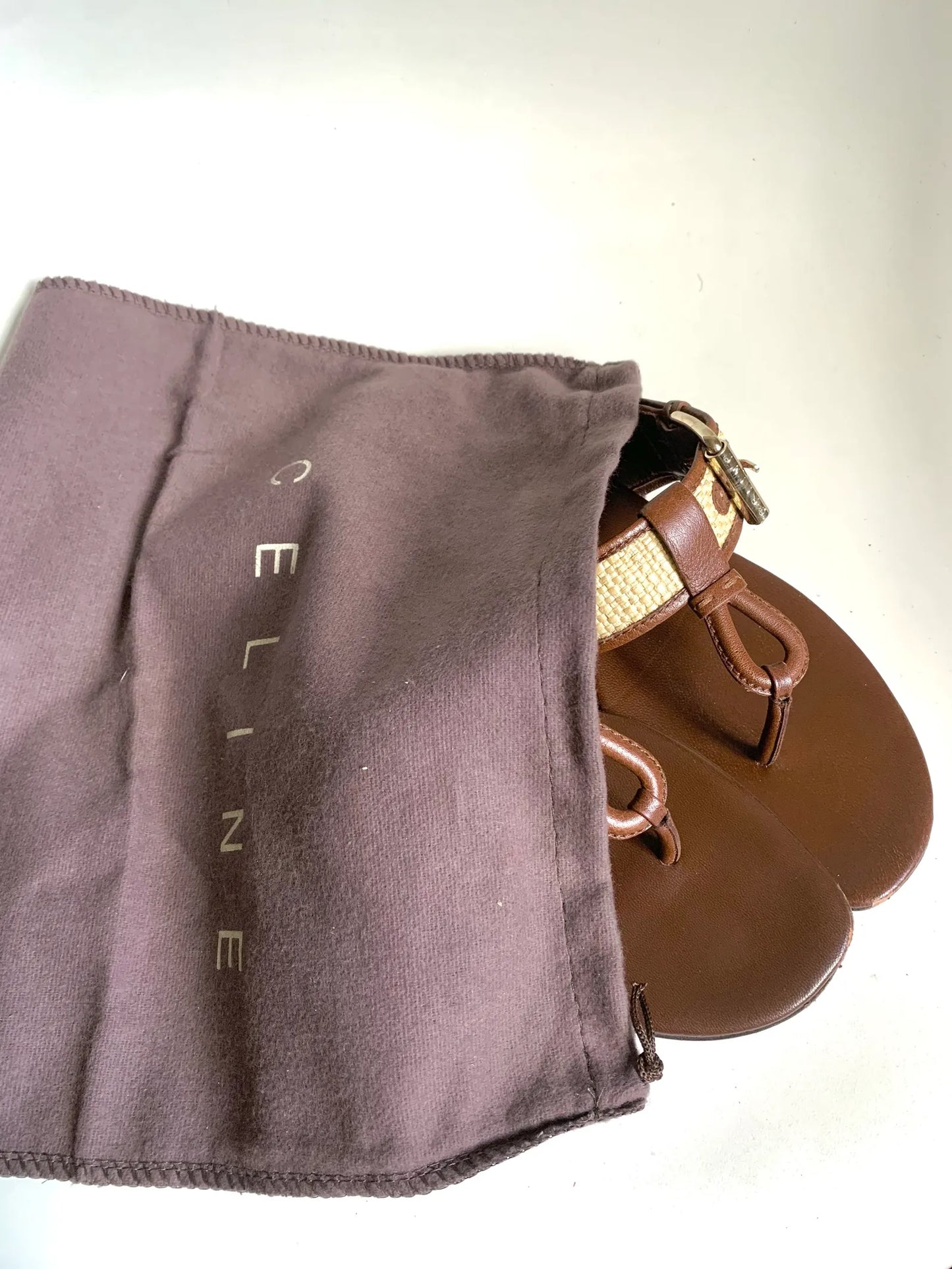 Céline Sandals