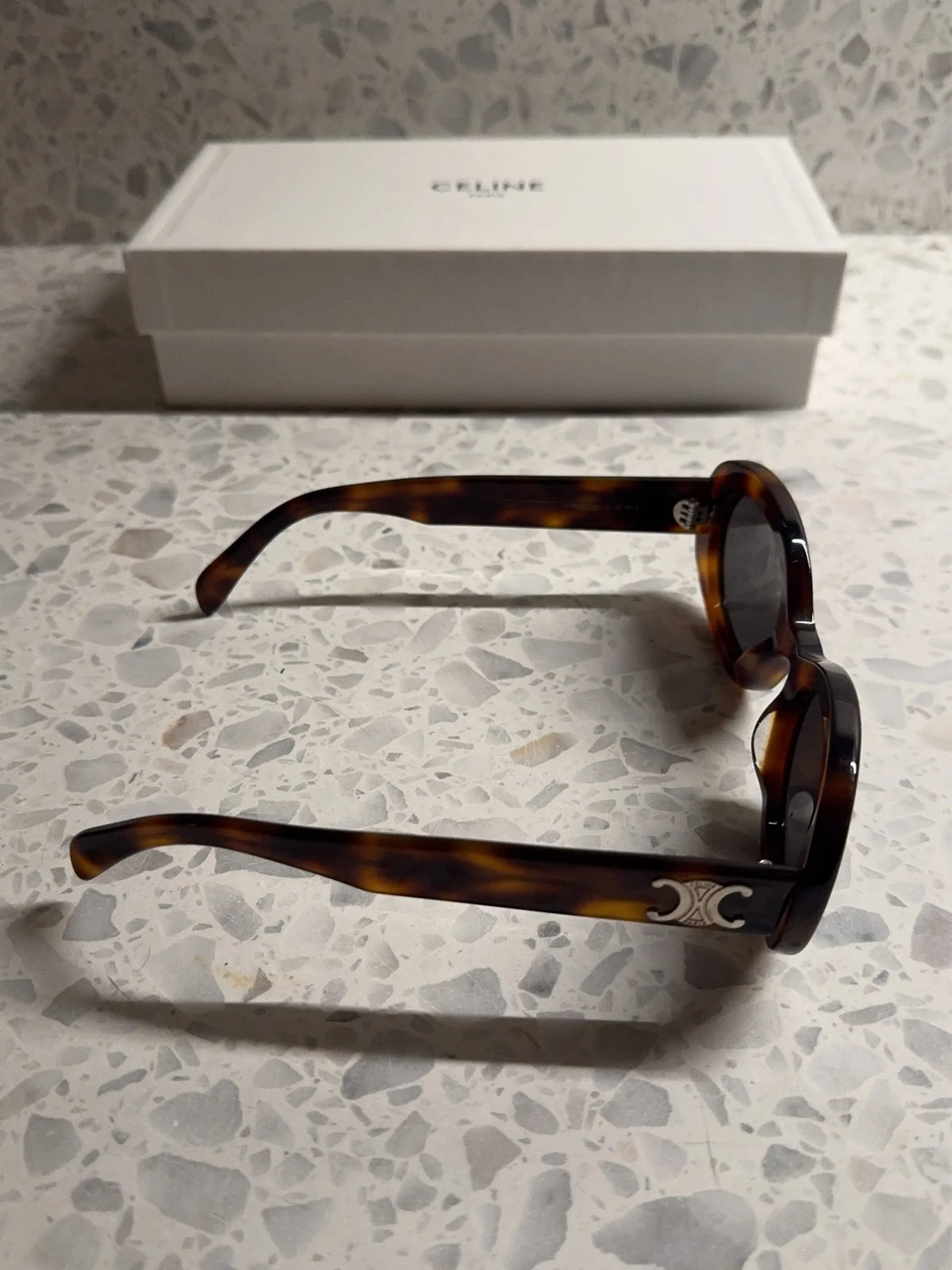 Céline Triomphe 01 Sunglasses-solglasögon