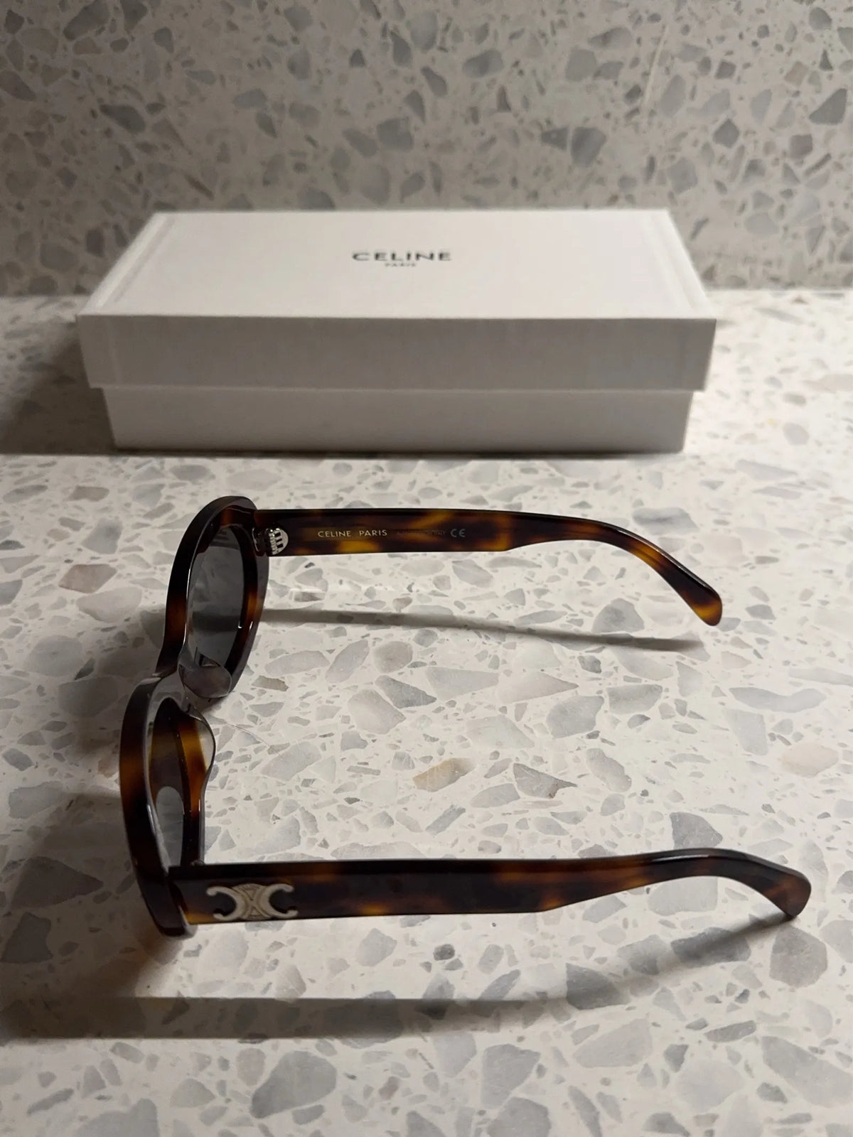 Céline Triomphe 01 Sunglasses-solglasögon