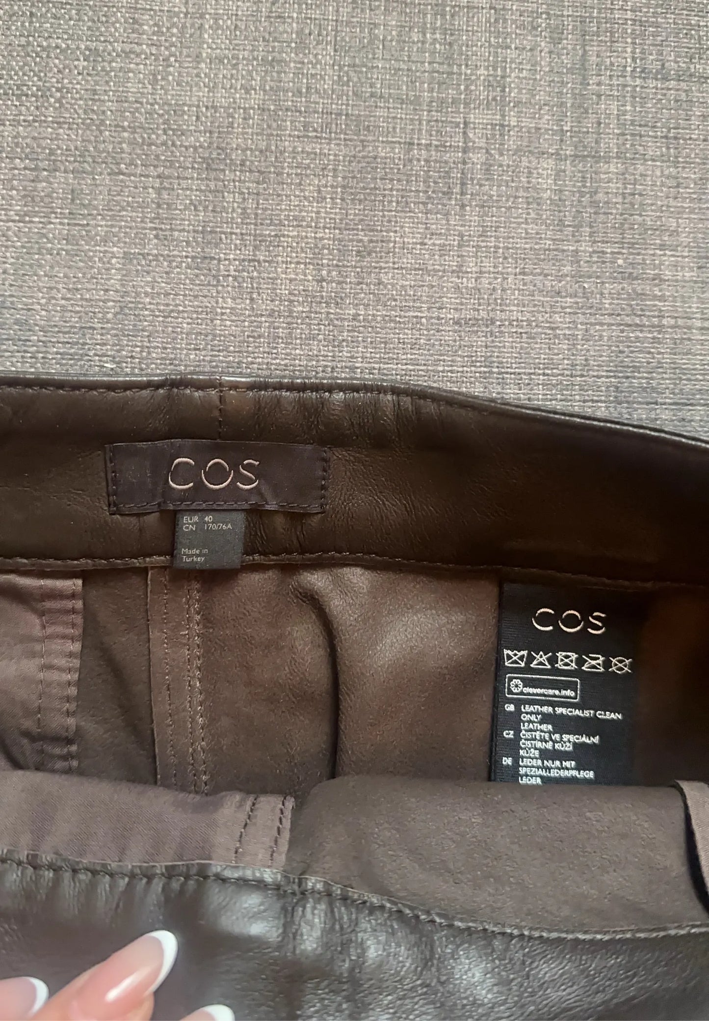 Cos-skinnshorts