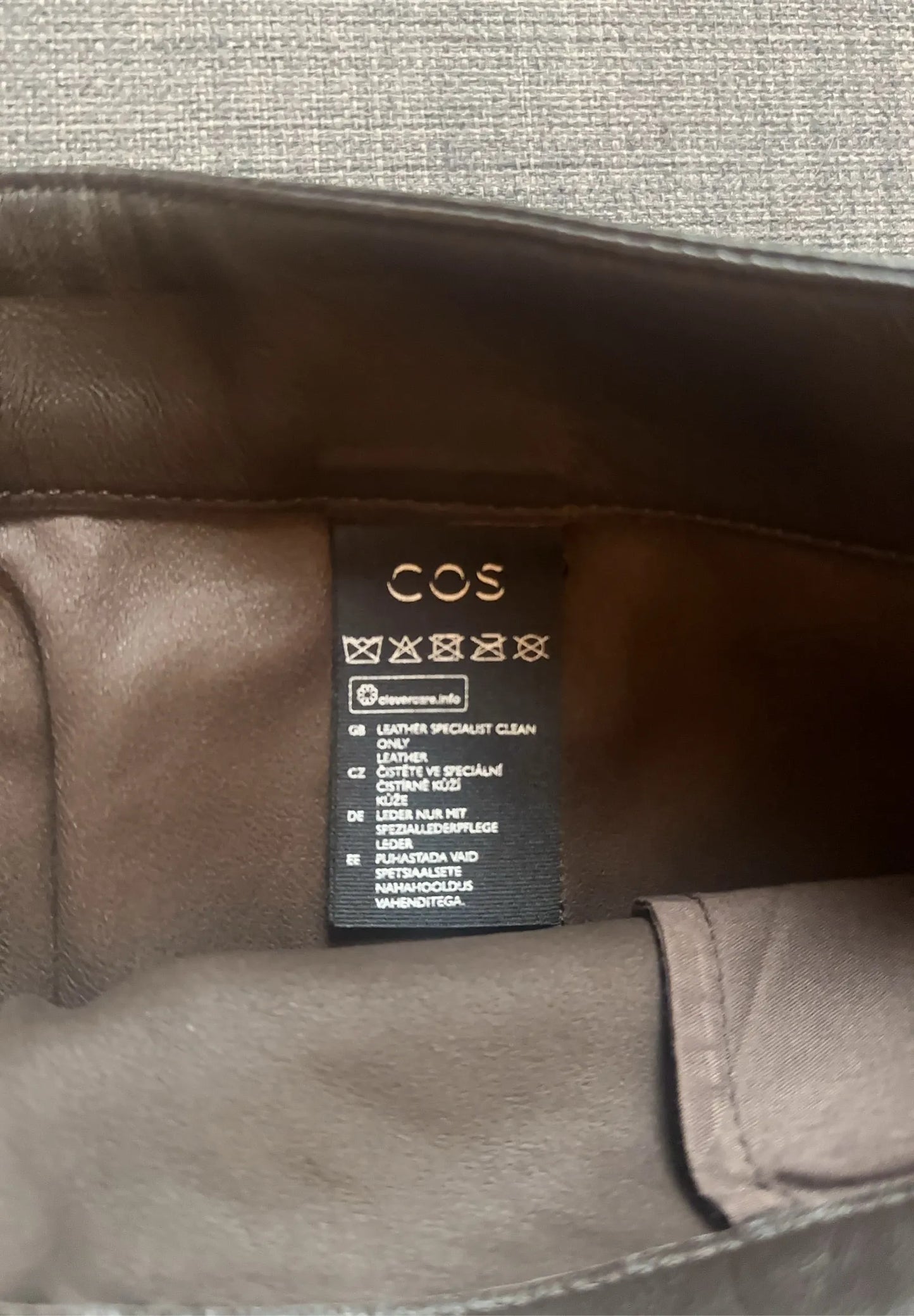 Cos-skinnshorts
