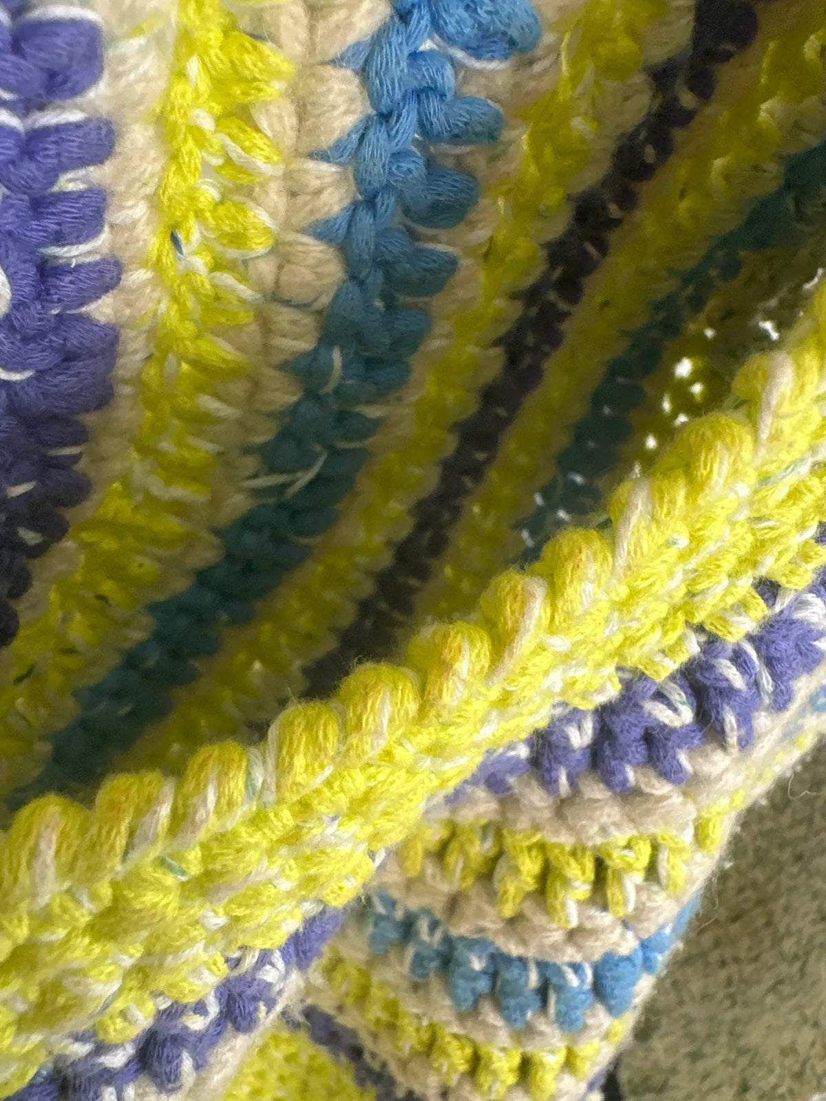 Ganni Crochet-kofta