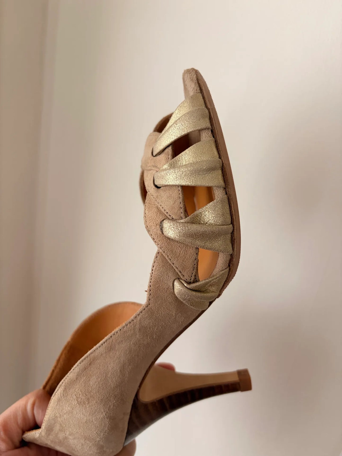 Sézane Jeannette Peep-toe D'orsay Heels
