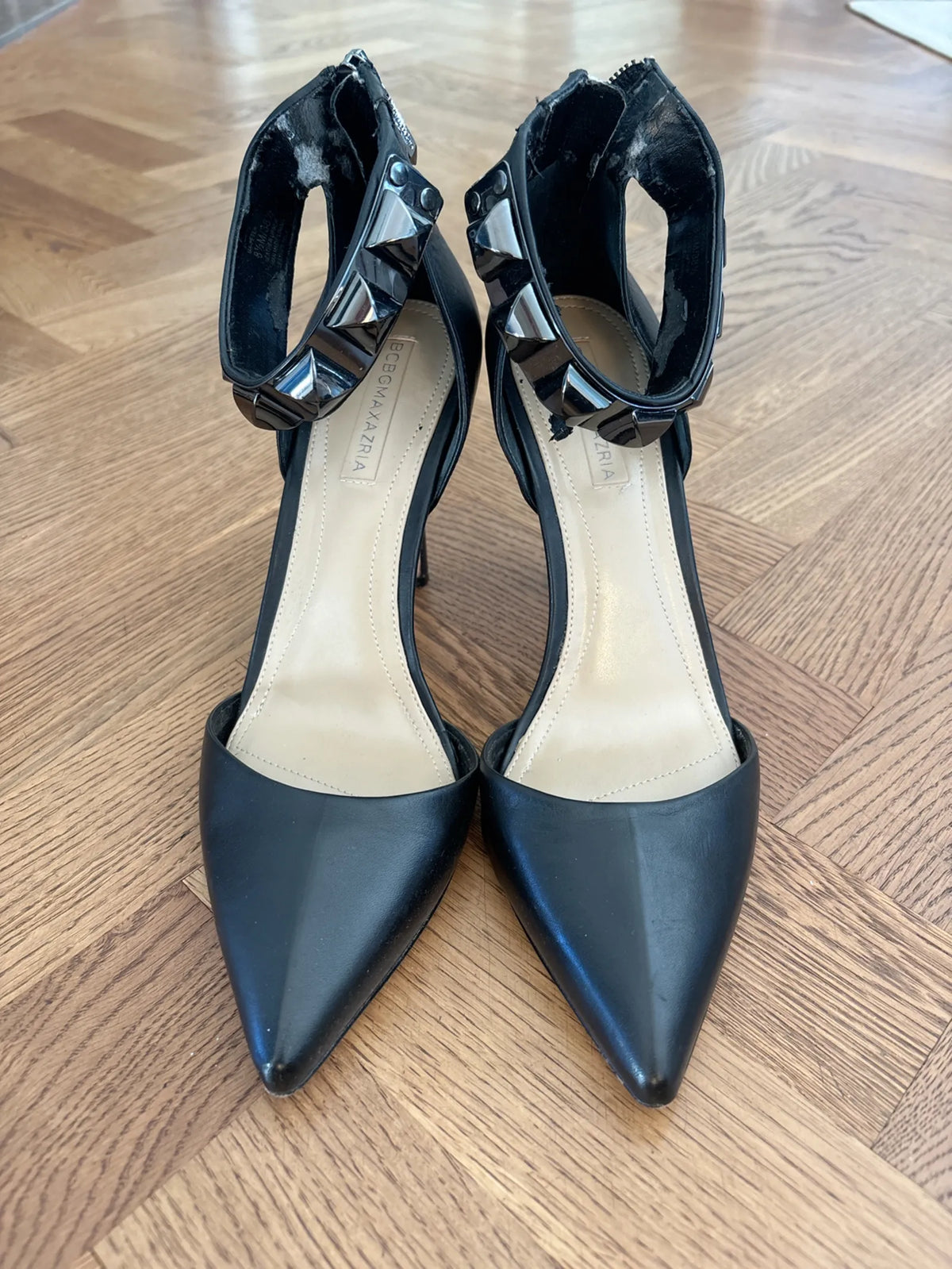 BCBG Max Azria-skinnklackar
