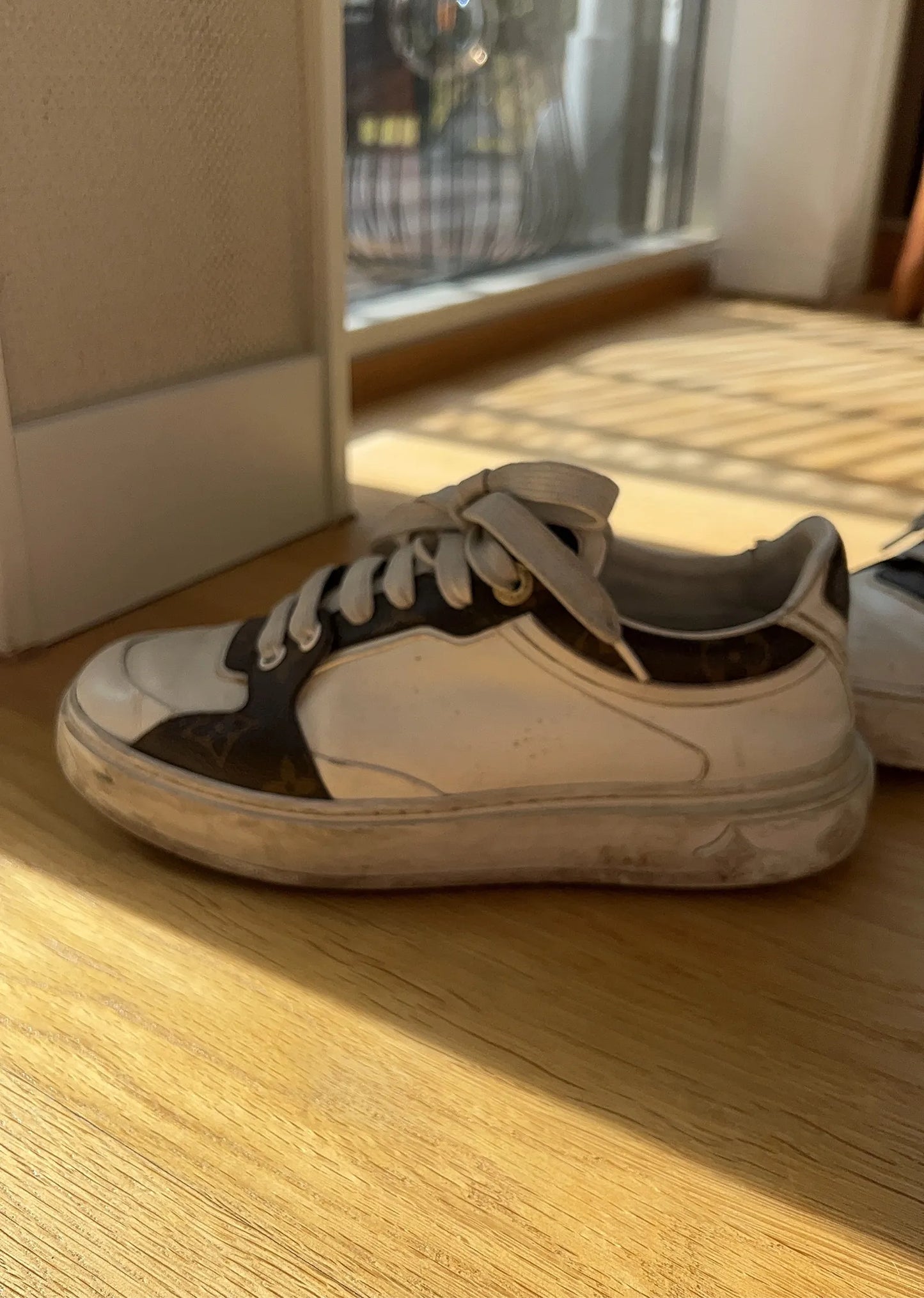 Louis Vuitton Time Out Trainer Sneakers